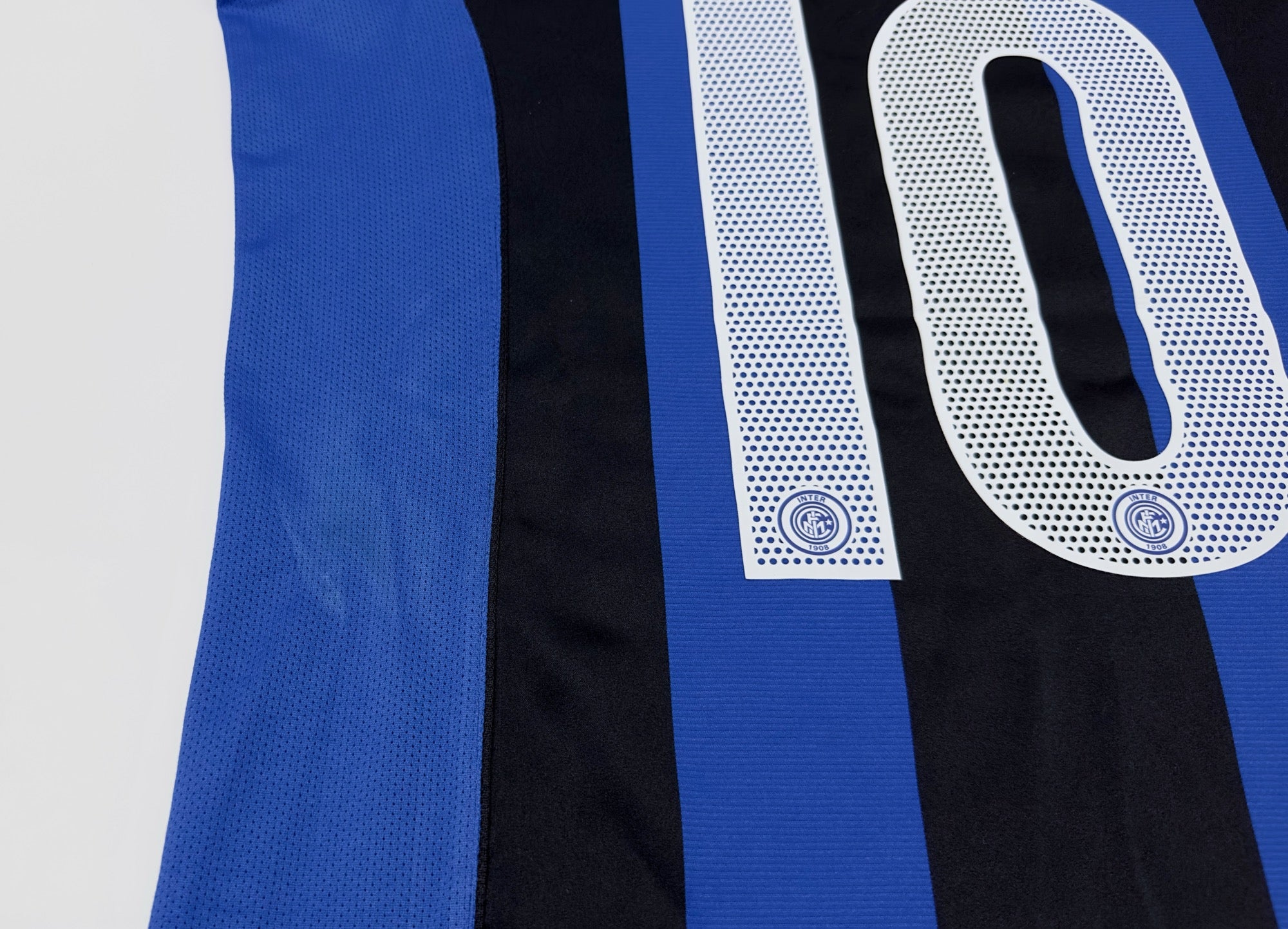 2004/05 Inter Milan #10 ADRIANO Home Jersey (M)