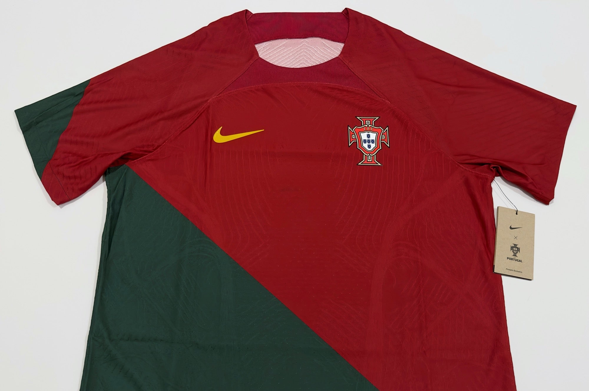 2022/23 Portugal Home Jersey (L)