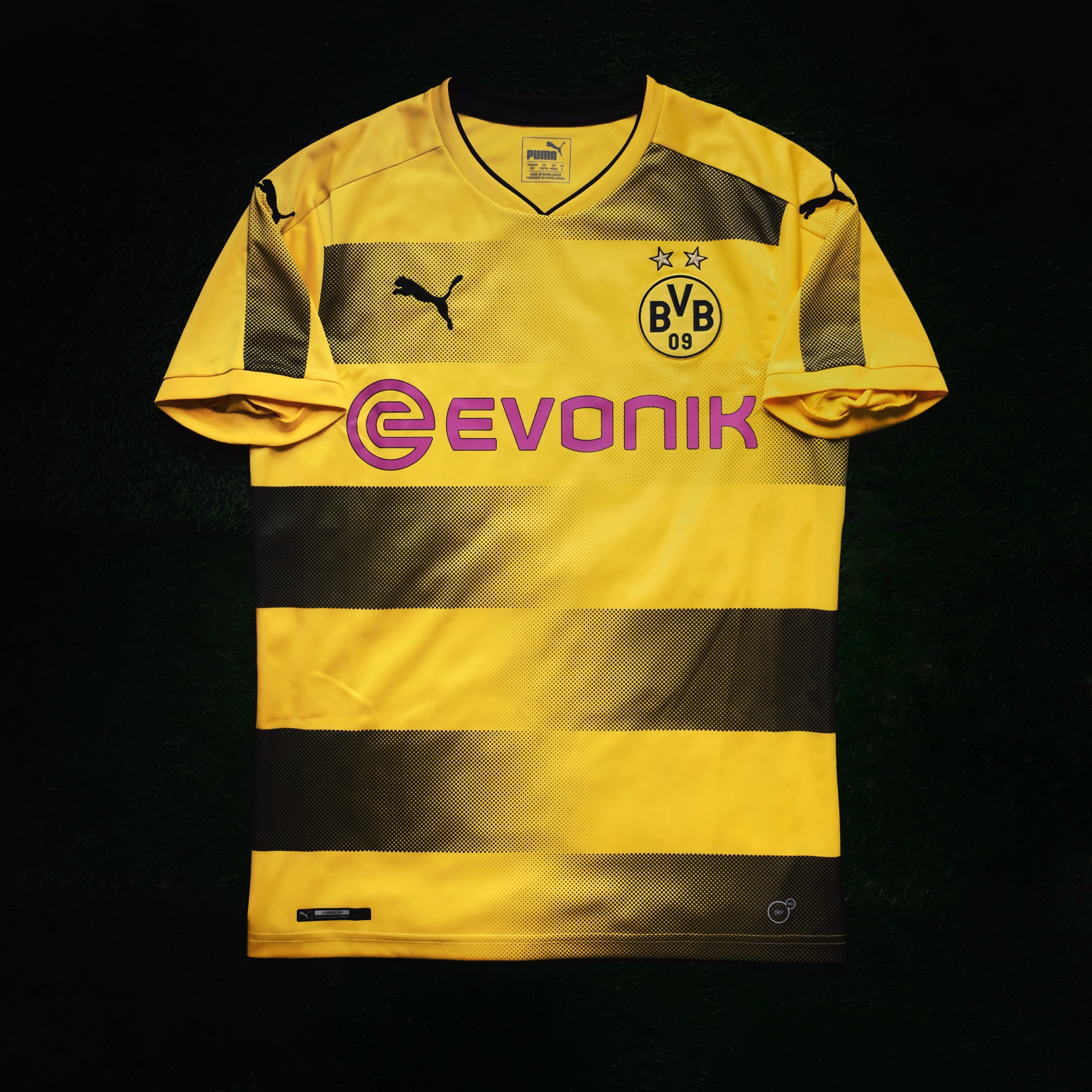 2017/18 Borussia Dortmund Home Jersey (S)