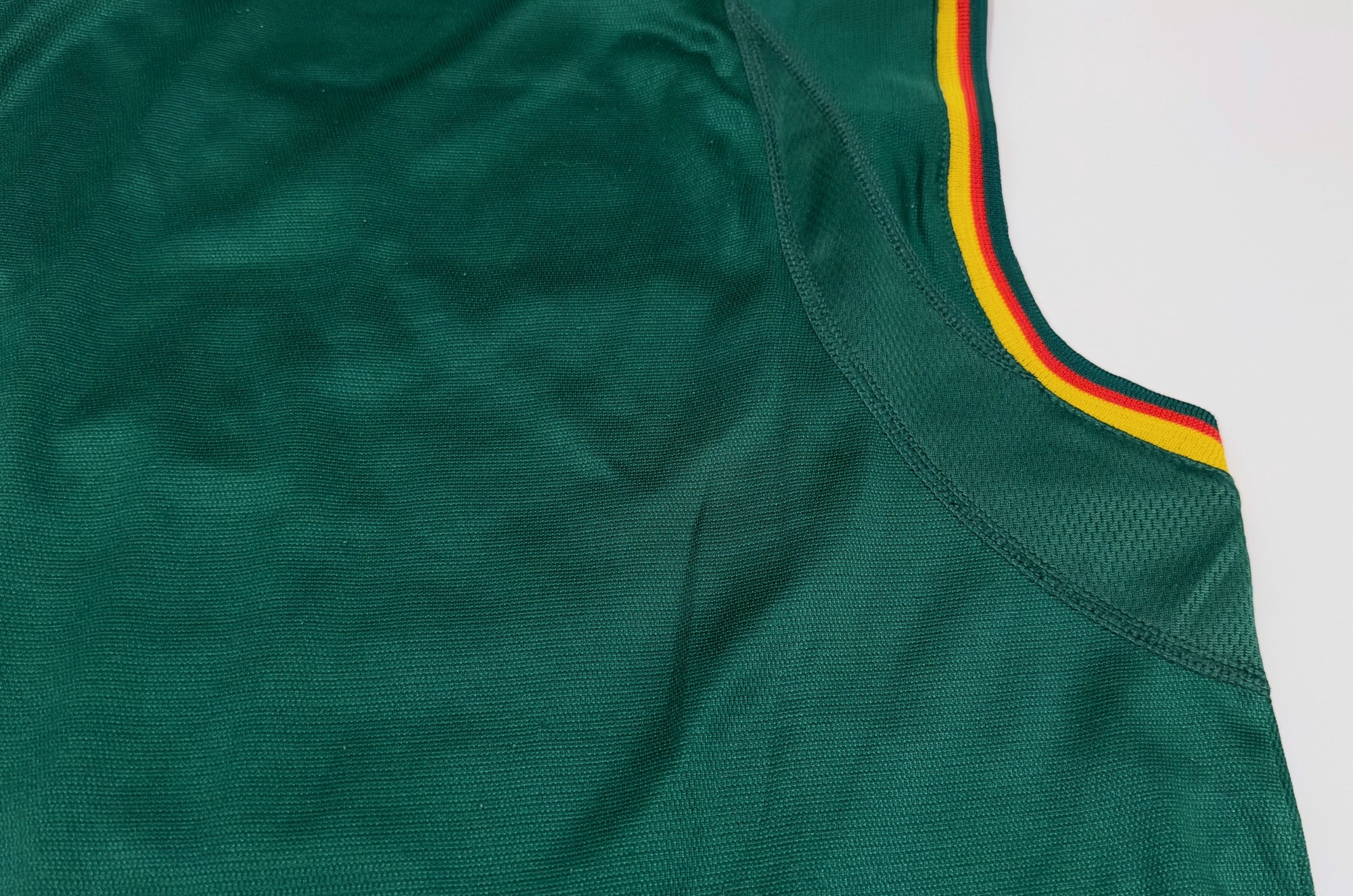 2002 Cameroon Home Jersey (M)
