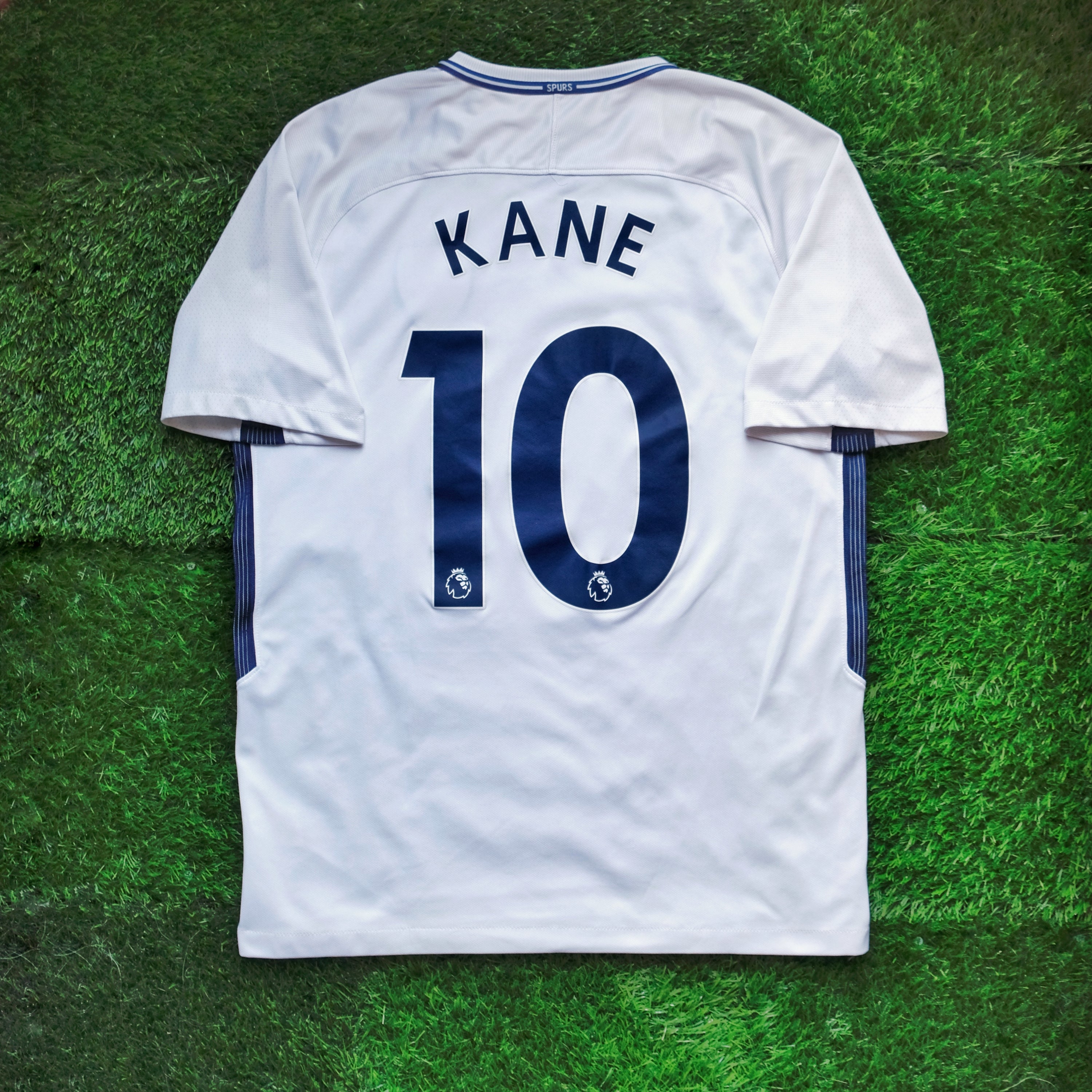 2017/18 Tottenham #10 KANE Home Jersey (M)