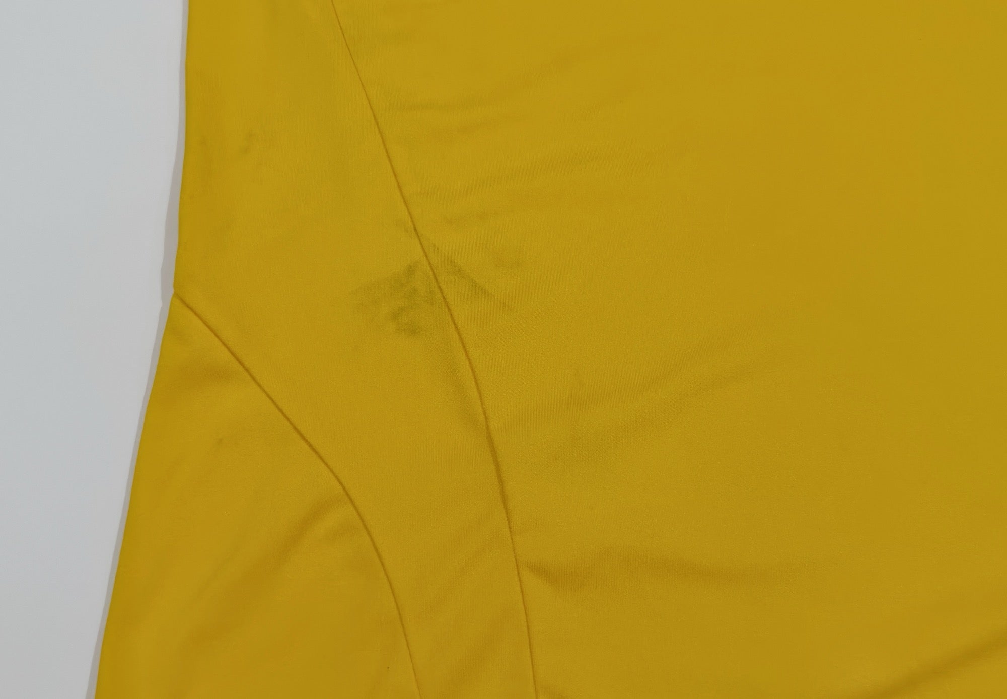 2008/10 TSW Pegasus #15 KM YUEN Home Jersey (M)