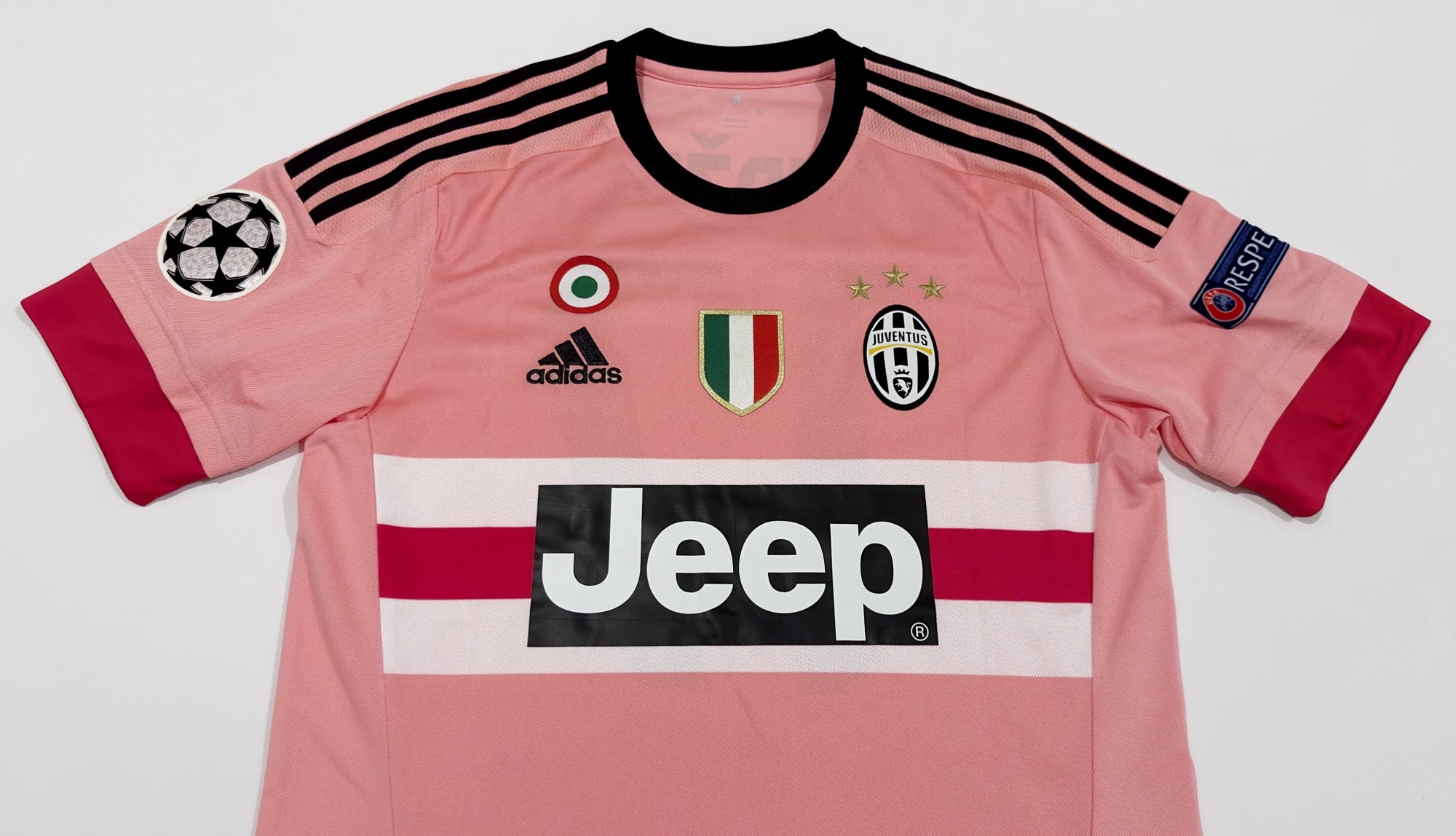 2015/16 Juventus #17 MANDZUKIC Away Jersey (S)