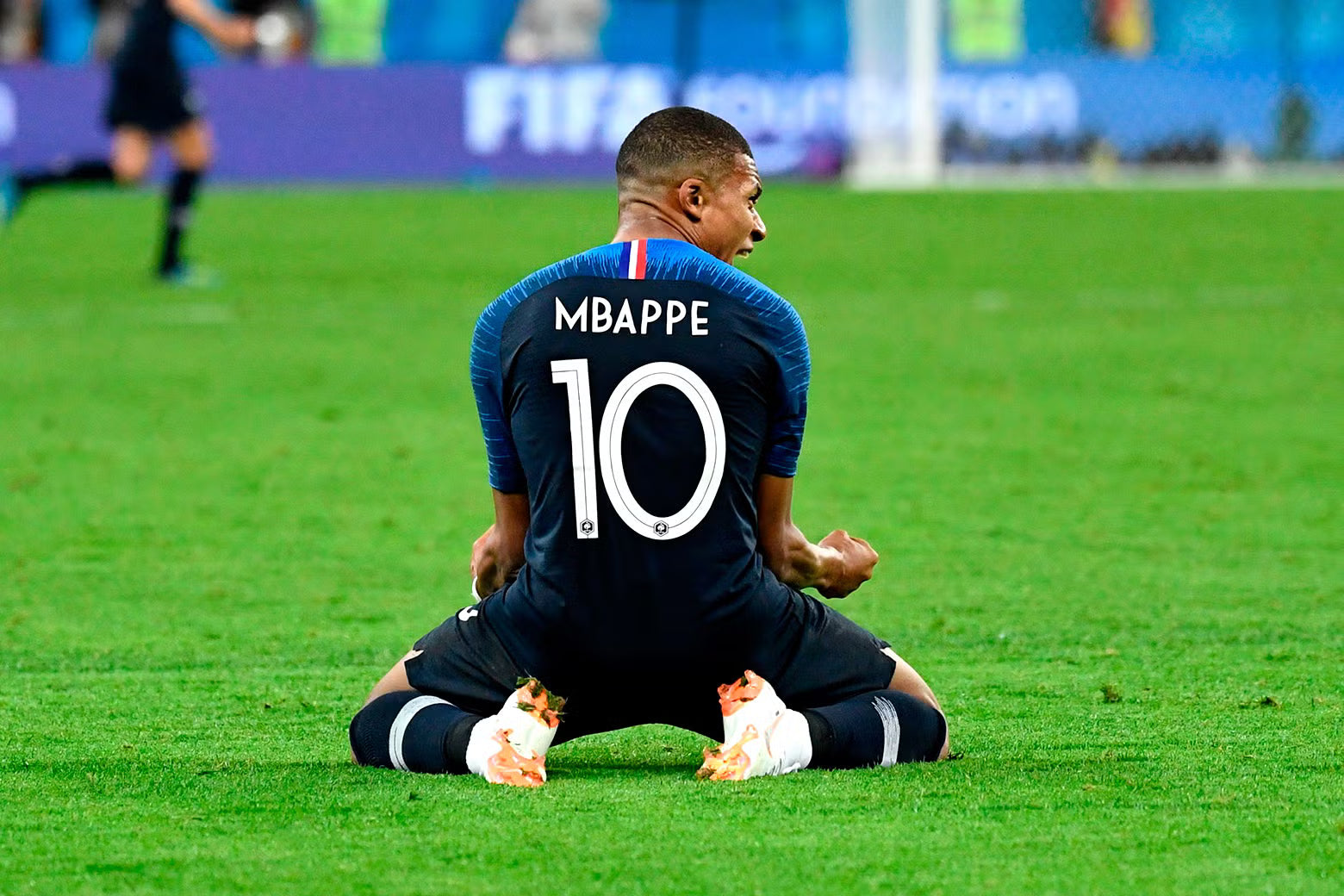 2018 France #10 MBAPPE Home Jersey (L)
