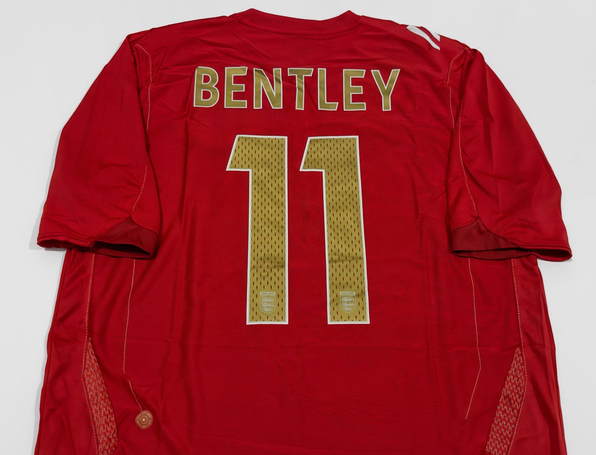 2006/08 England #11 BENTLEY Away Jersey (XL)
