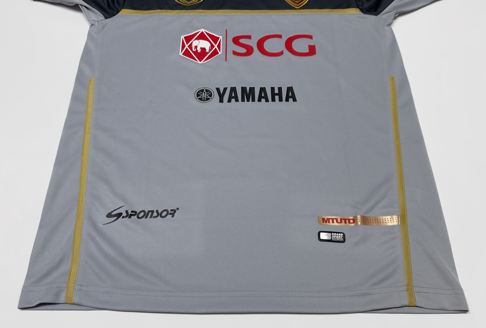 2014 SCG Muangthong United #1 KAWIN GK Jersey (XL)
