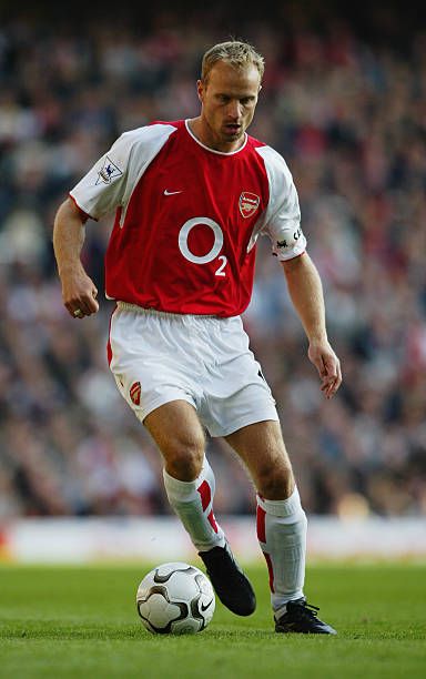 2002/04 Arsenal #10 BERGKAMP Home Jersey (S)