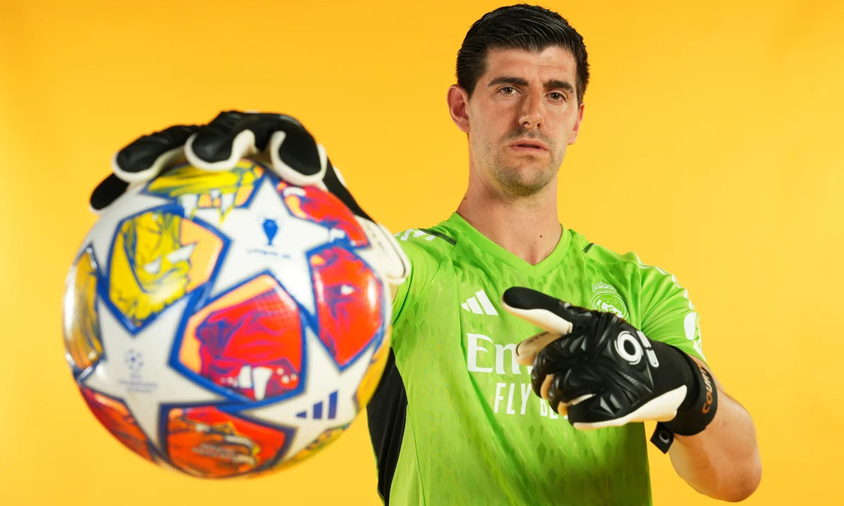 2023/24 Real Madrid #1 COURTOIS GK Jersey (L)