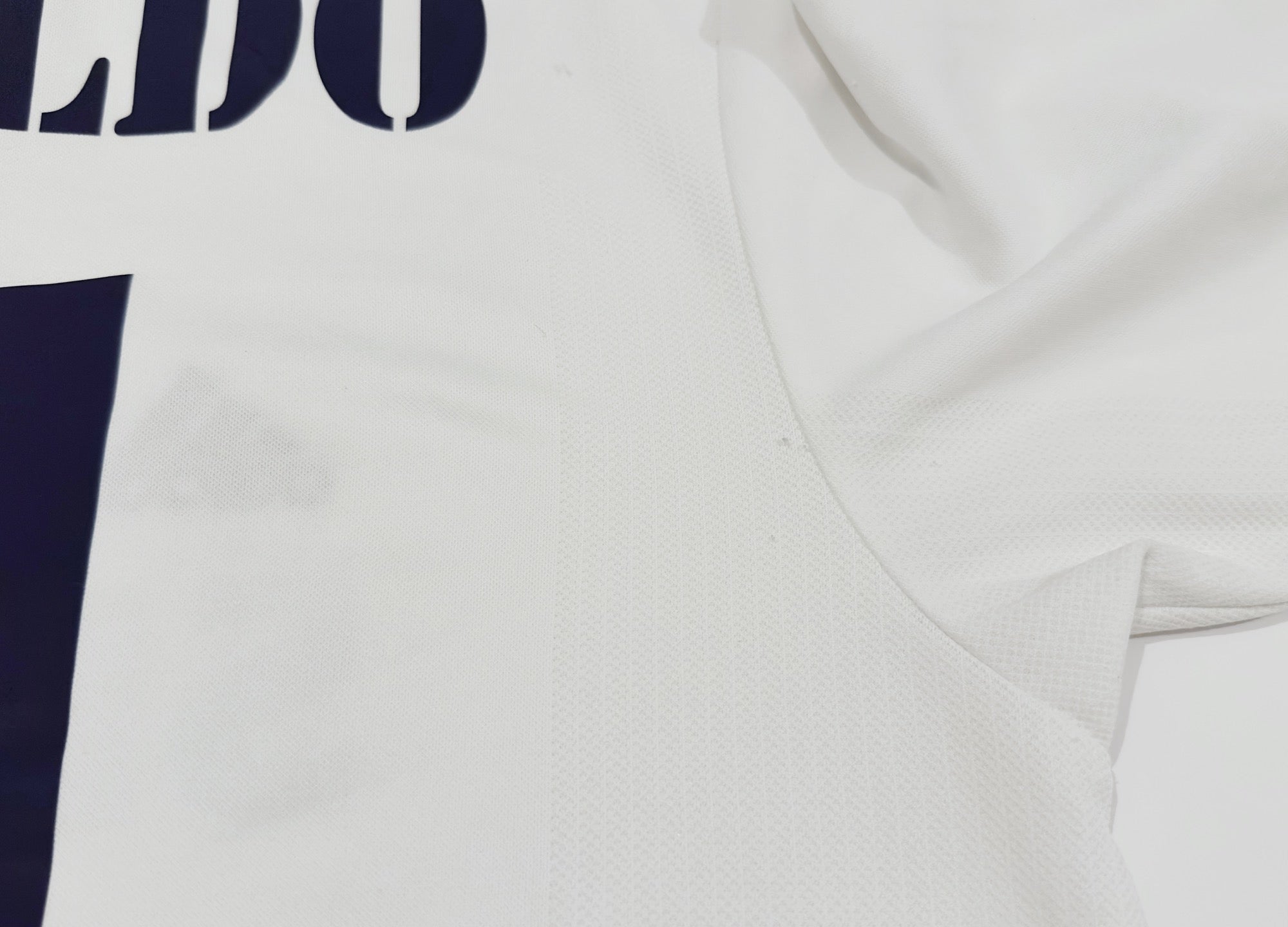 2002/03 Real Madrid #11 RONALDO Home Jersey (M)