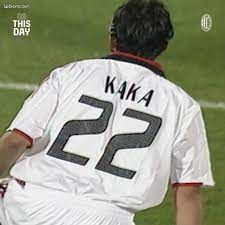 2003/04 AC Milan #22 KAKA Away Jersey (M)