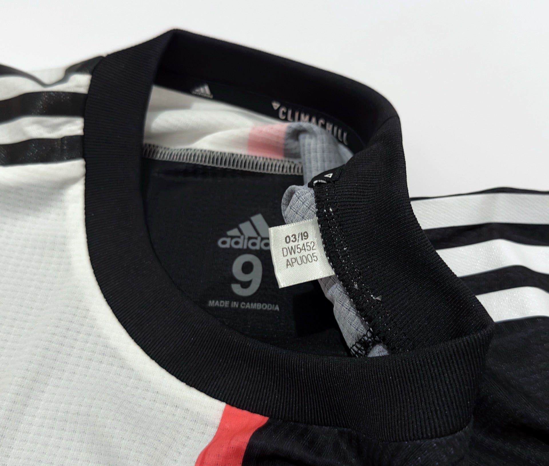 2019/20 Juventus #7 RONALDO Home Jersey (XL)