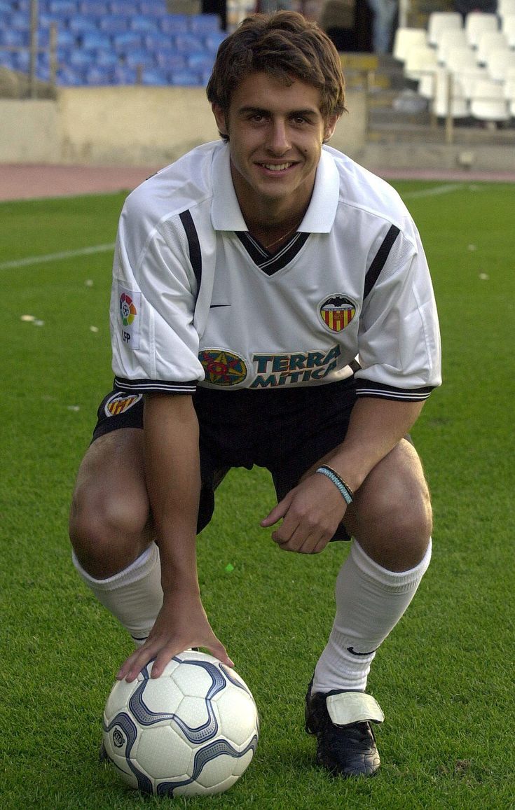 2000/01 Valencia #22 AIMAR Home Jersey (L)