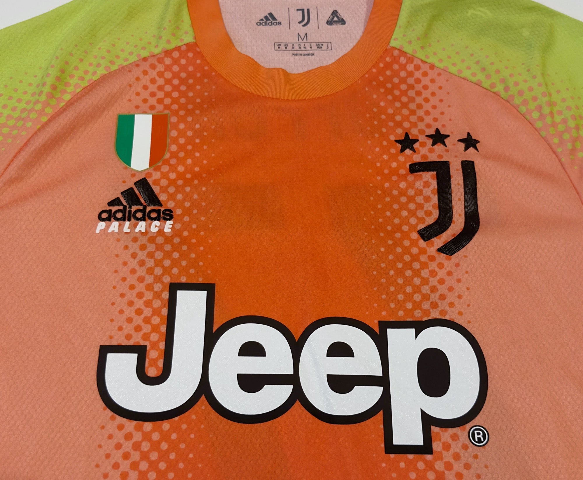 2019/20 Juventus X Palace #77 BUFFON GK Jersey Boxset (M)