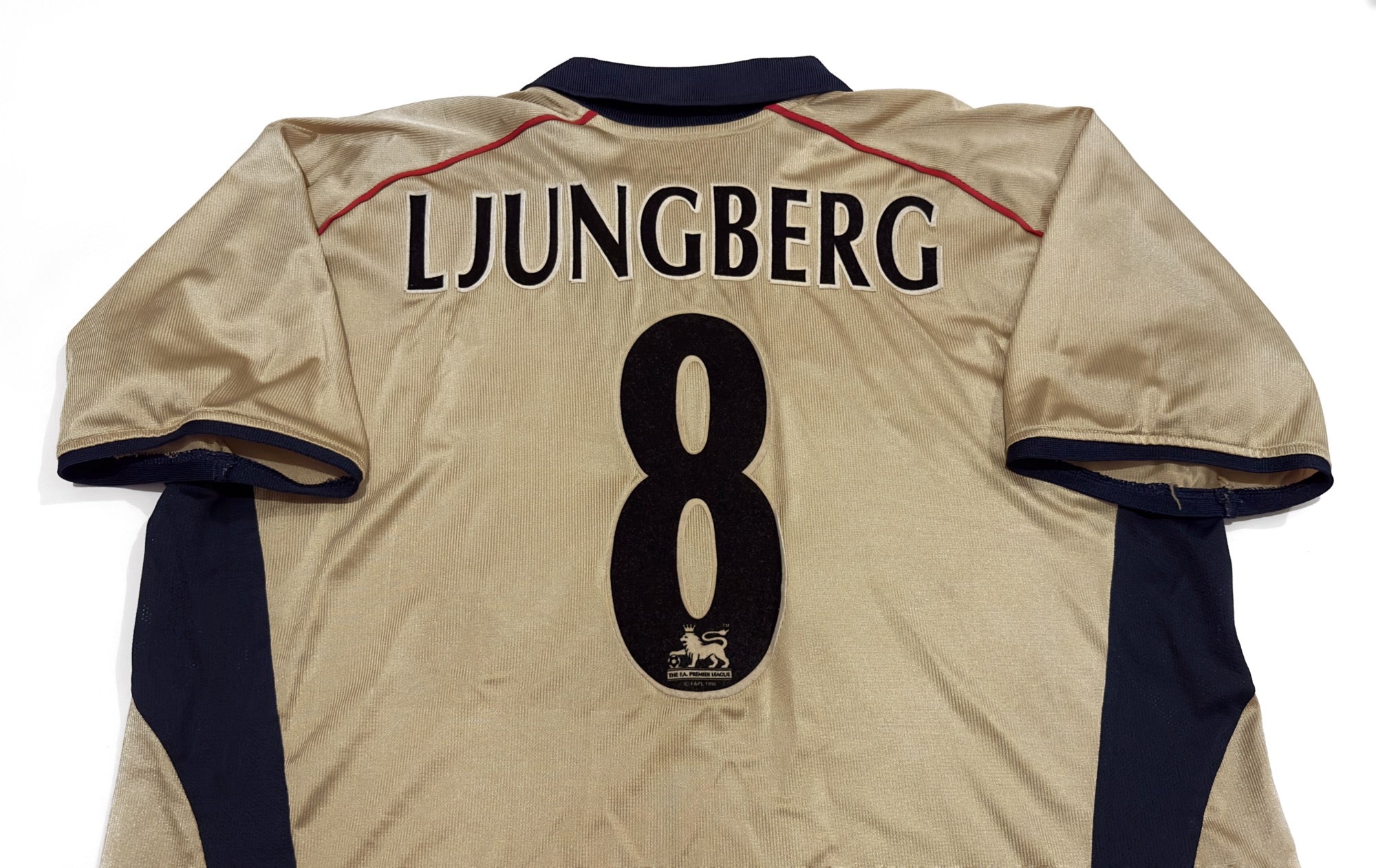 2001/02 Arsenal #8 LJUNGBERG Away Jersey (XL)
