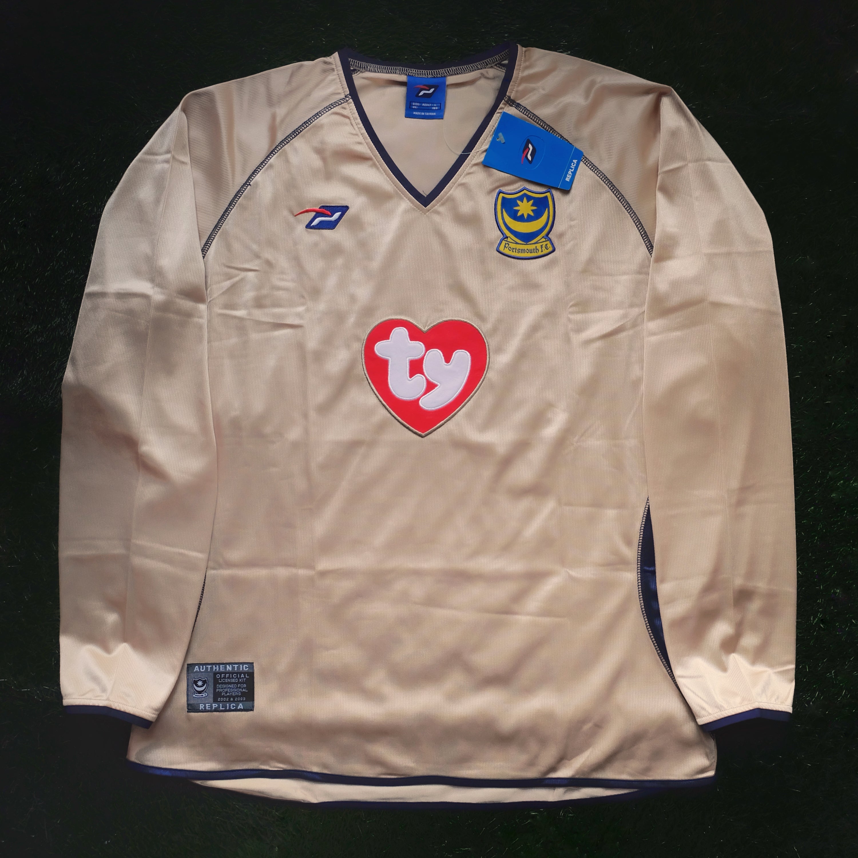 2002/03 Portsmouth Away Jersey (L) L/S
