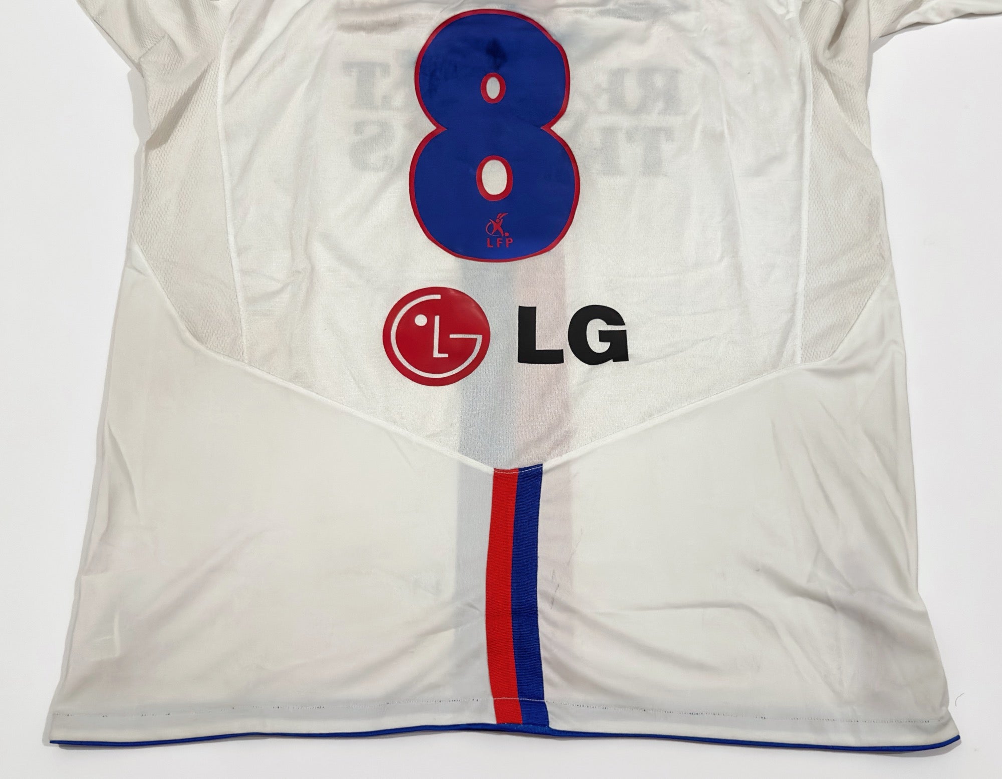 2004/06 Olympique Lyonnais #8 Juninho Home Jersey (XL)