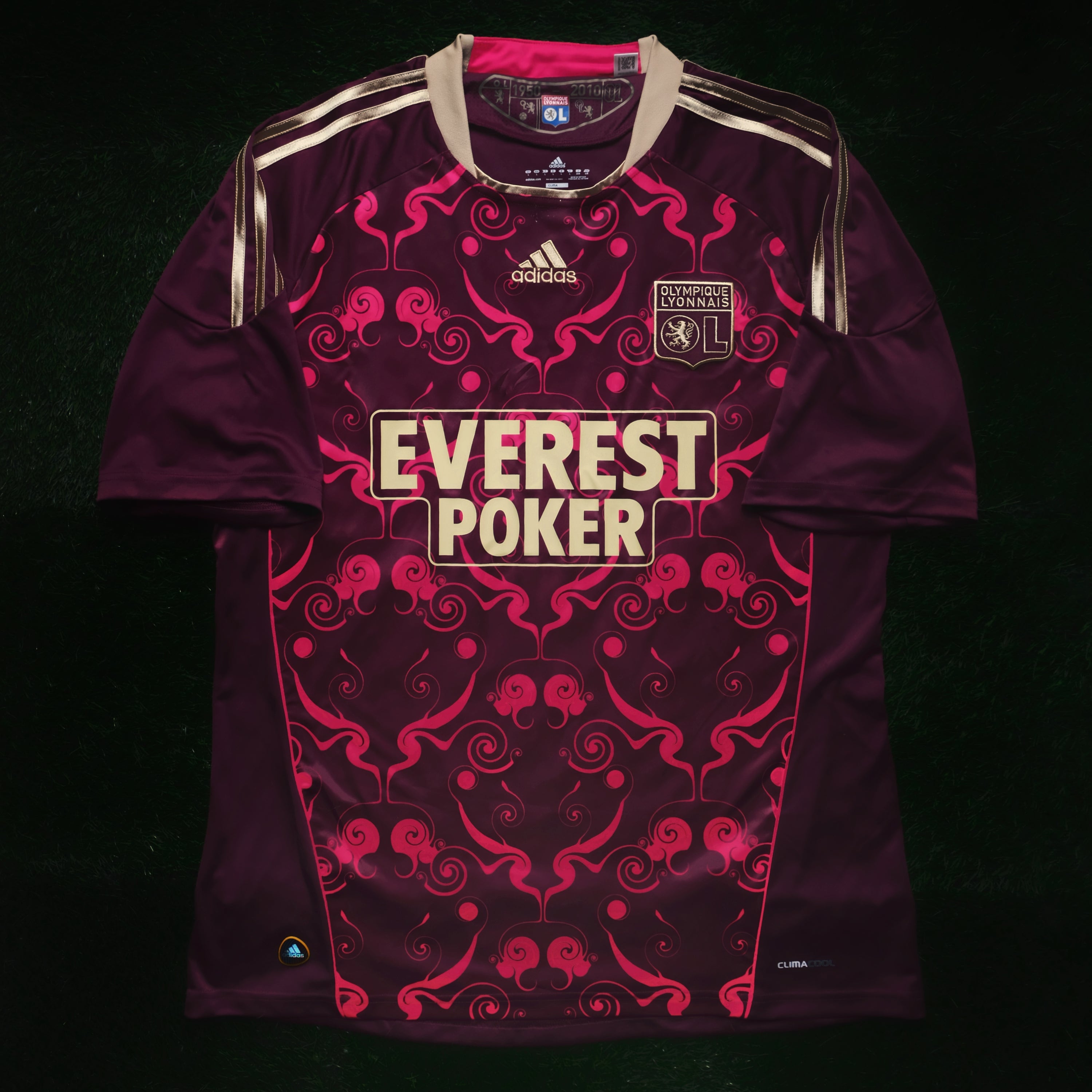 2010/11 Olympique Lyonnais Away Jersey (L)