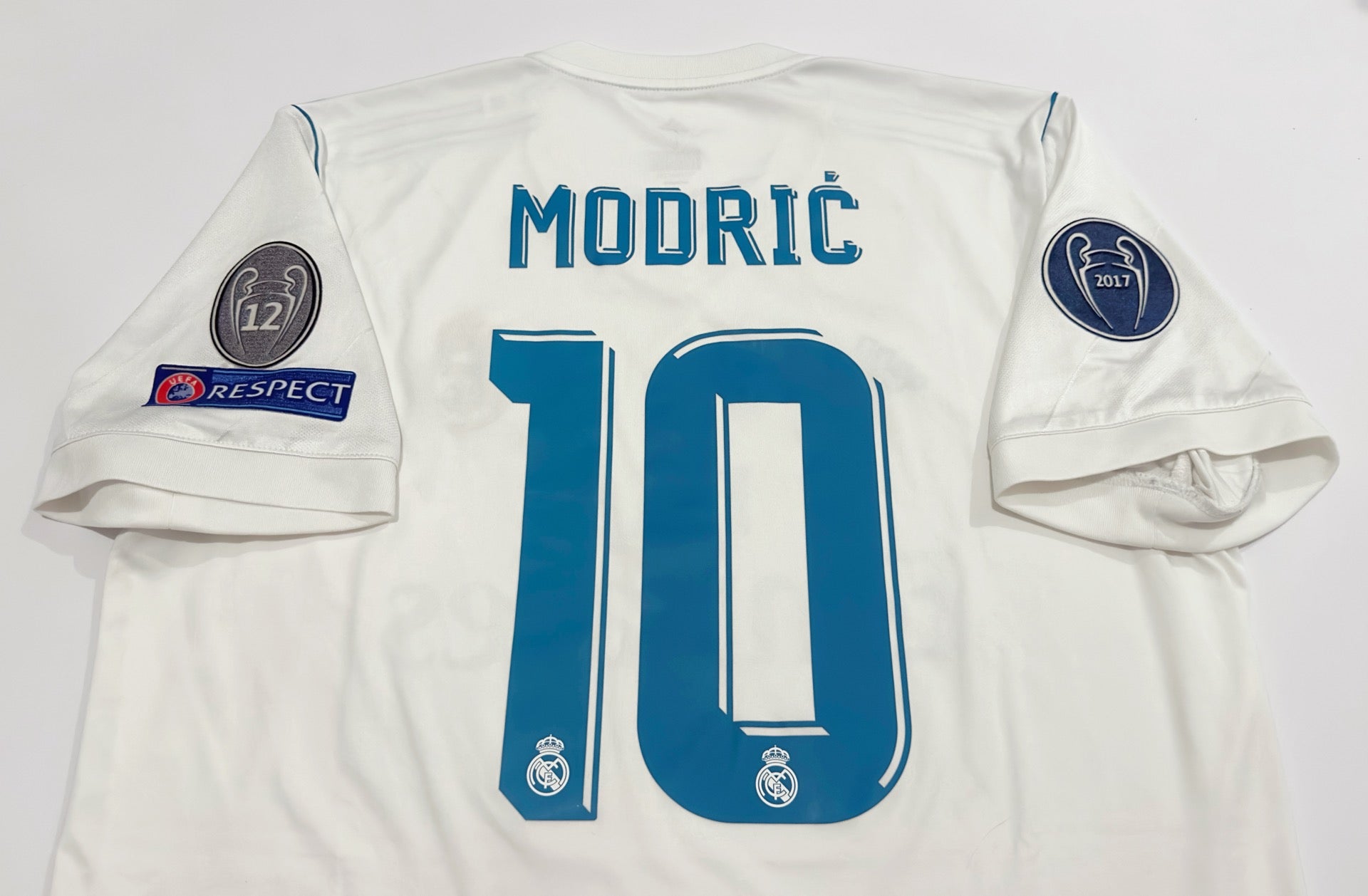 2017/18 Real Madrid #10 MODRIC Home Jersey (L)