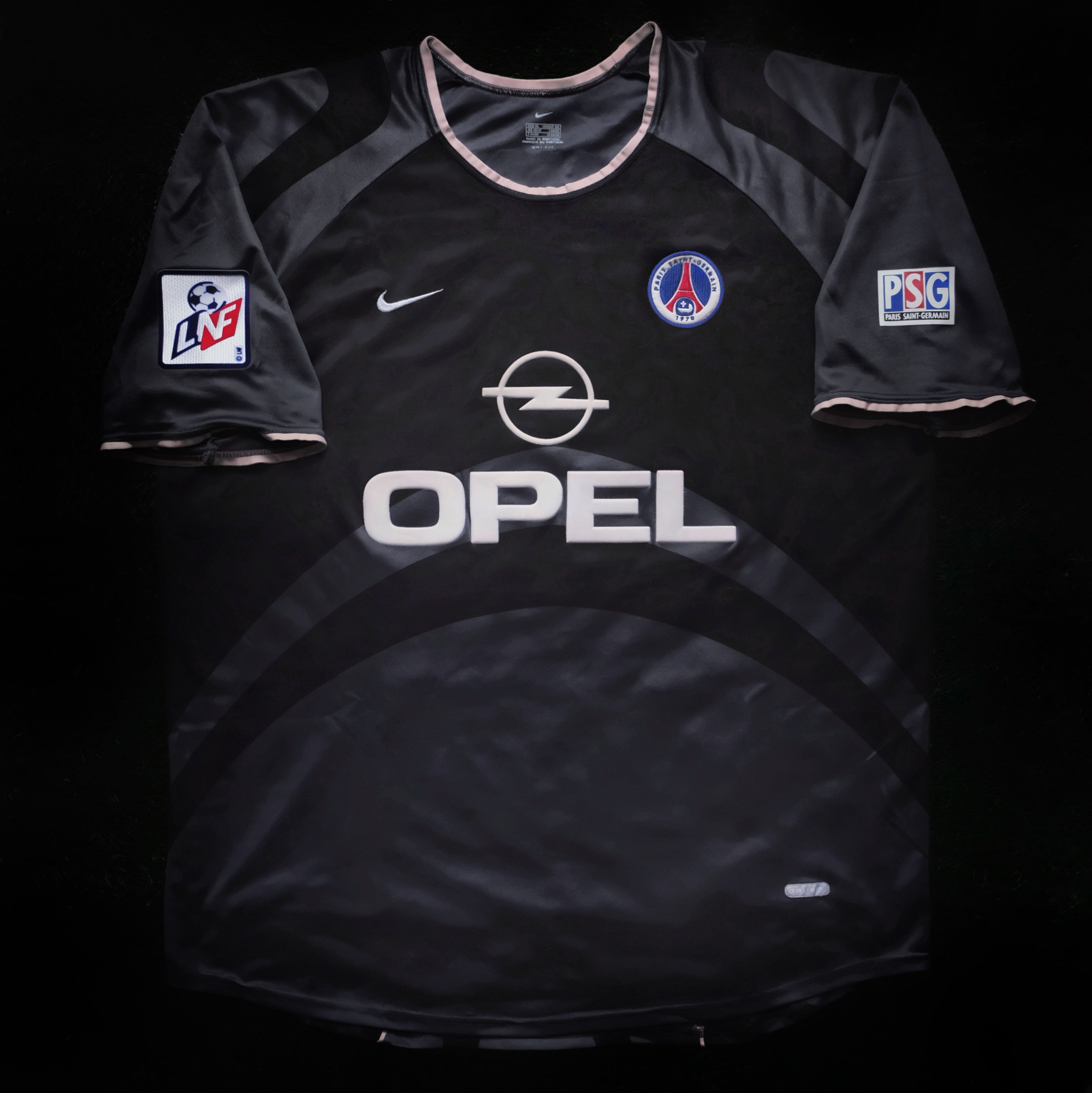 2001/02 PSG #21 RONALDINHO Third Jersey (XL) – Double Kick
