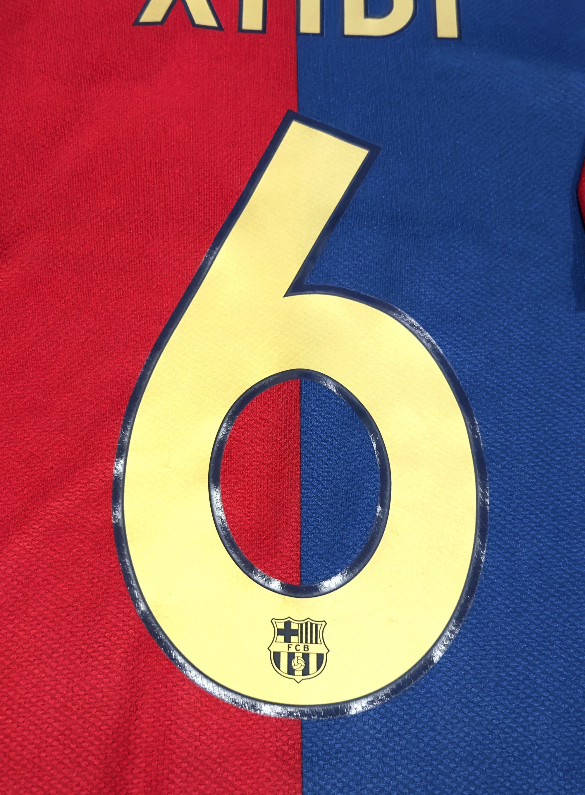 2006/07 Barcelona #6 XAVI Home Jersey (S)