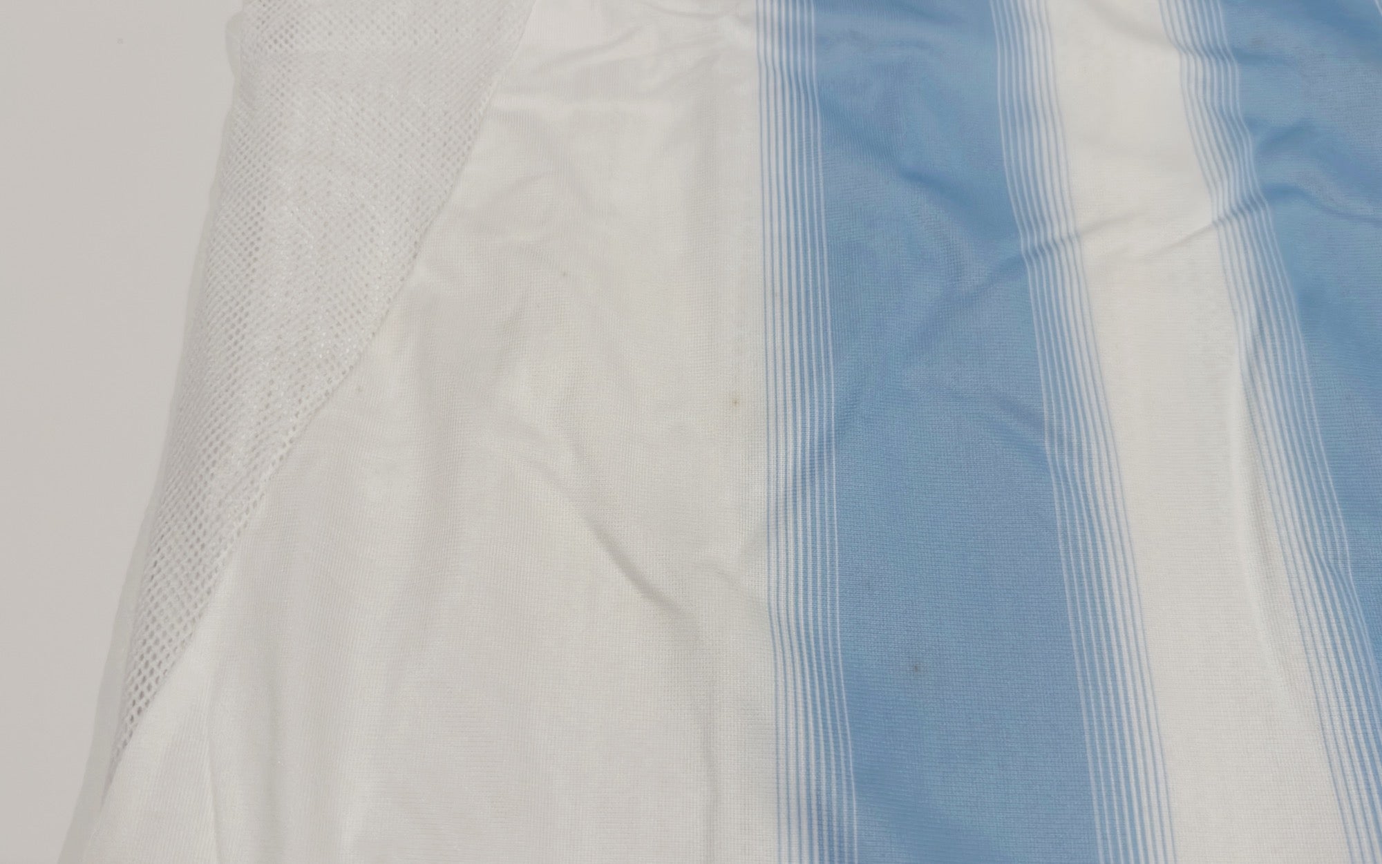 2004/05 Argentina Home Jersey (L)