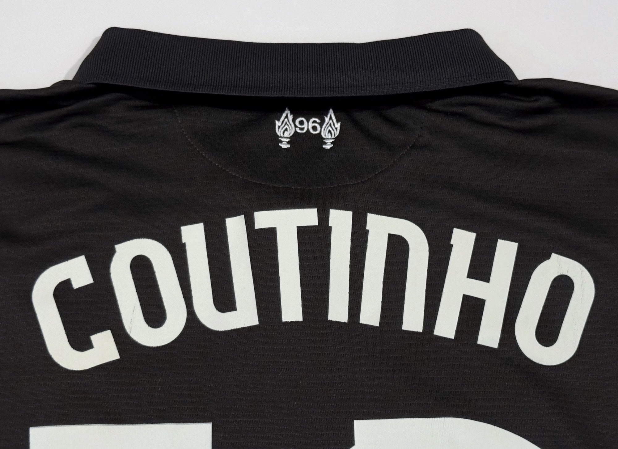 2015/16 Liverpool #10 COUTINHO Third Jersey (XL)