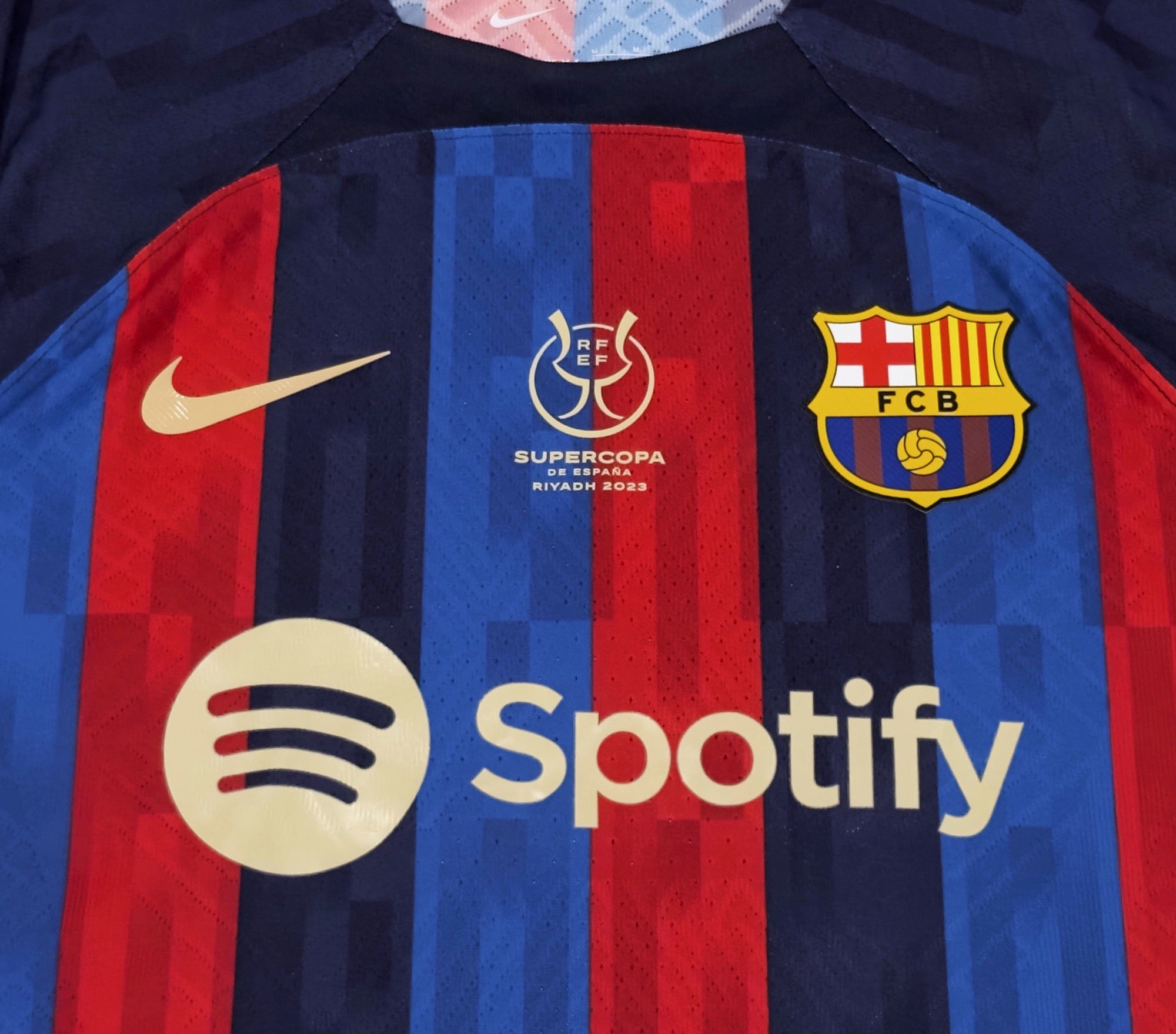 2022/23 Barcelona #30 GAVI Home Jersey (M)