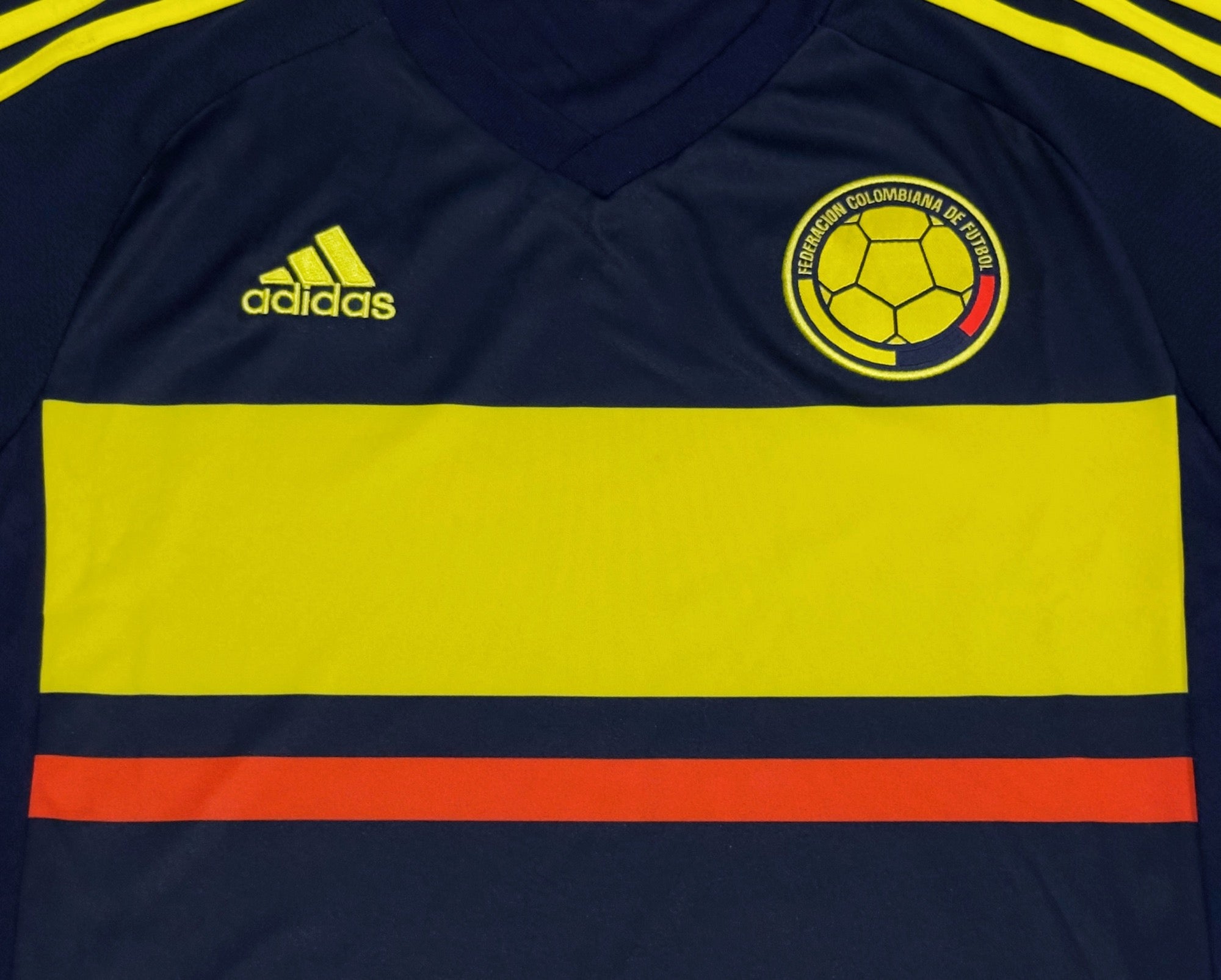 2015/17 Colombia Away Jersey (S)