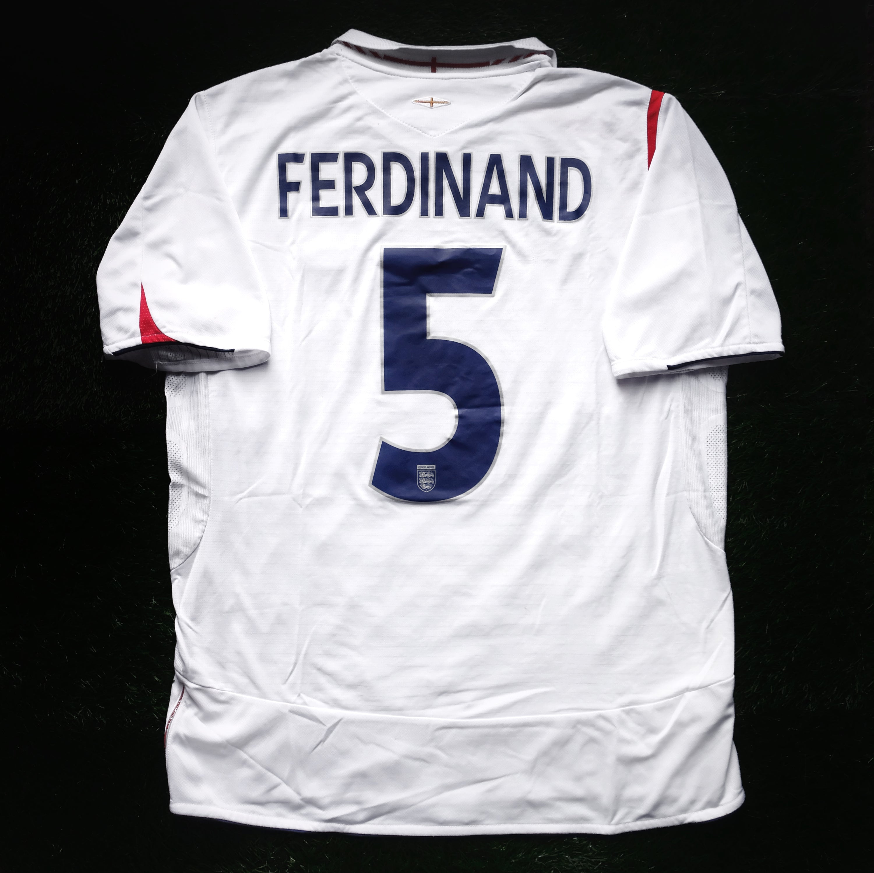 2005/07 England #5 FERDINAND Home Jersey (XL)