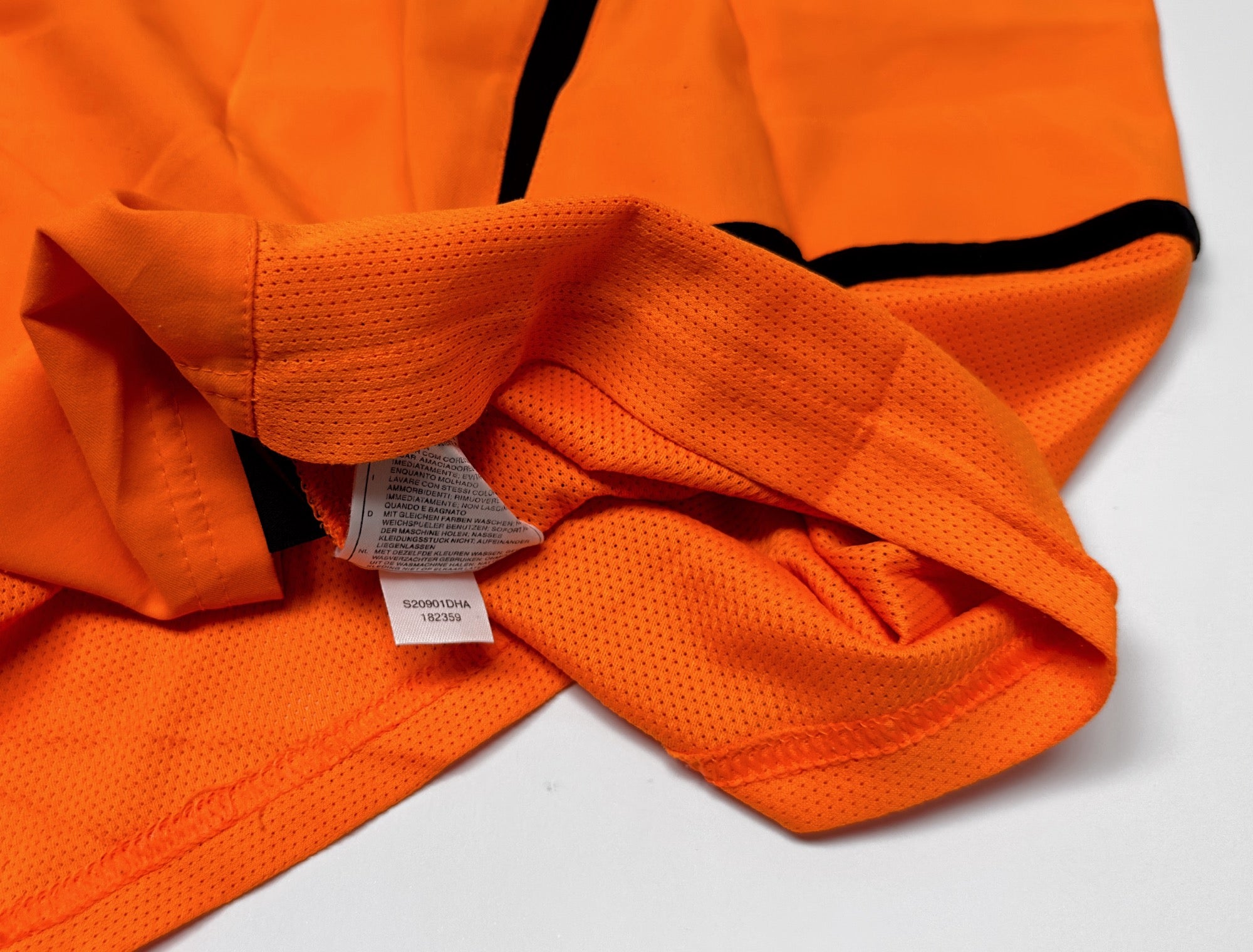 2002/03 Netherlands #11 DAVIDS Home Jersey (L)