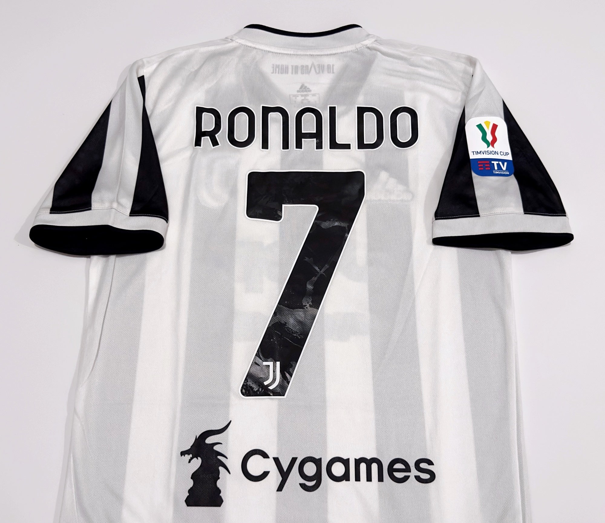 2021/22 Juventus #7 RONALDO Home Jersey (M)
