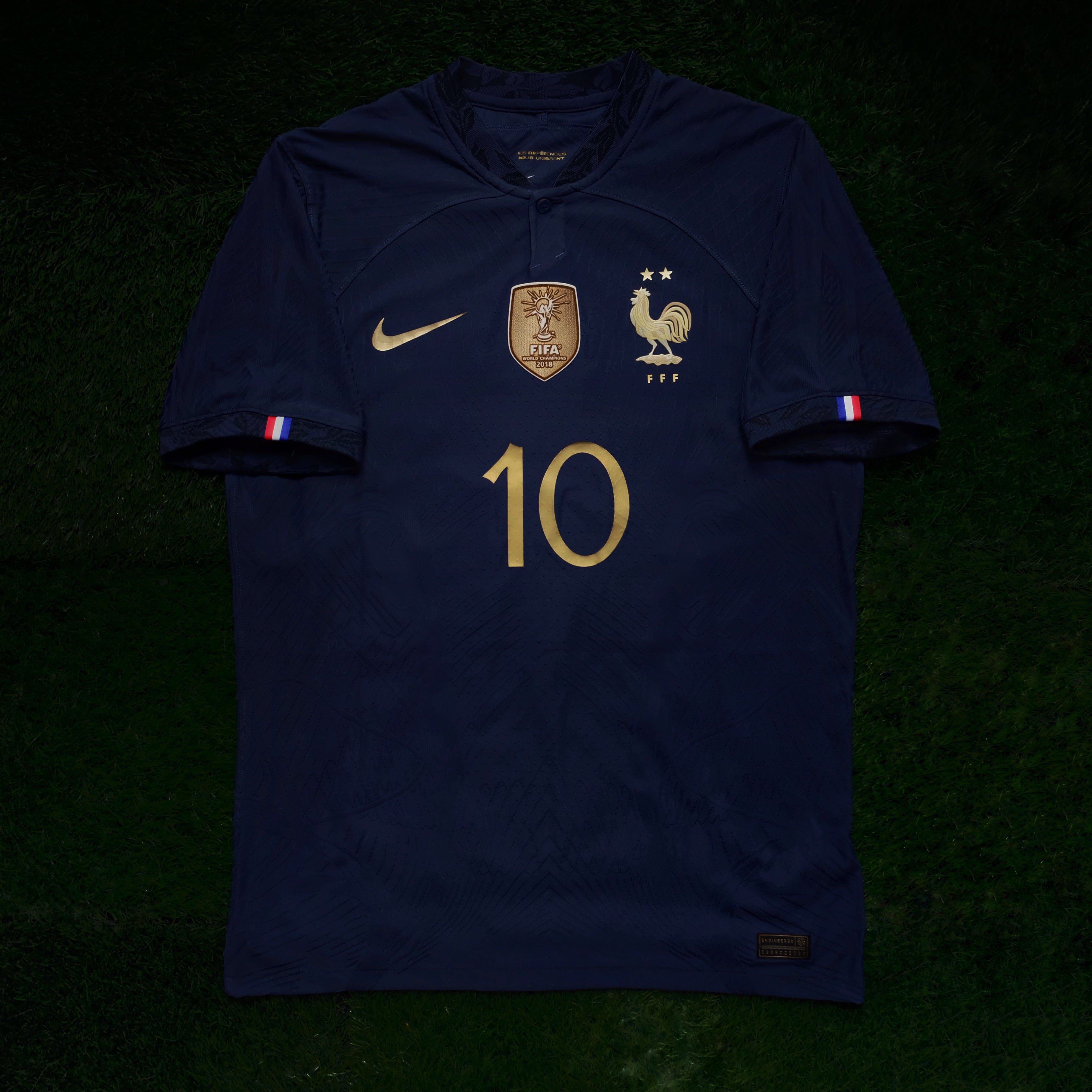 2022/23 France #10 MBAPPE Home Jersey (M) – Double Kick Football