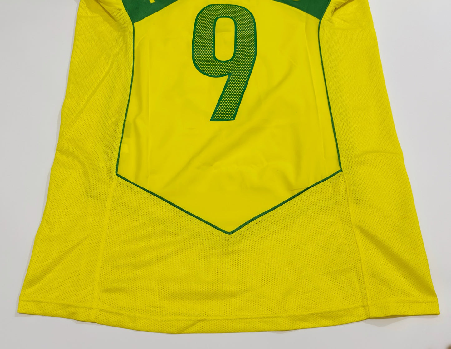 2004/05 Brazil #9 RONALDO Home Jersey (M)