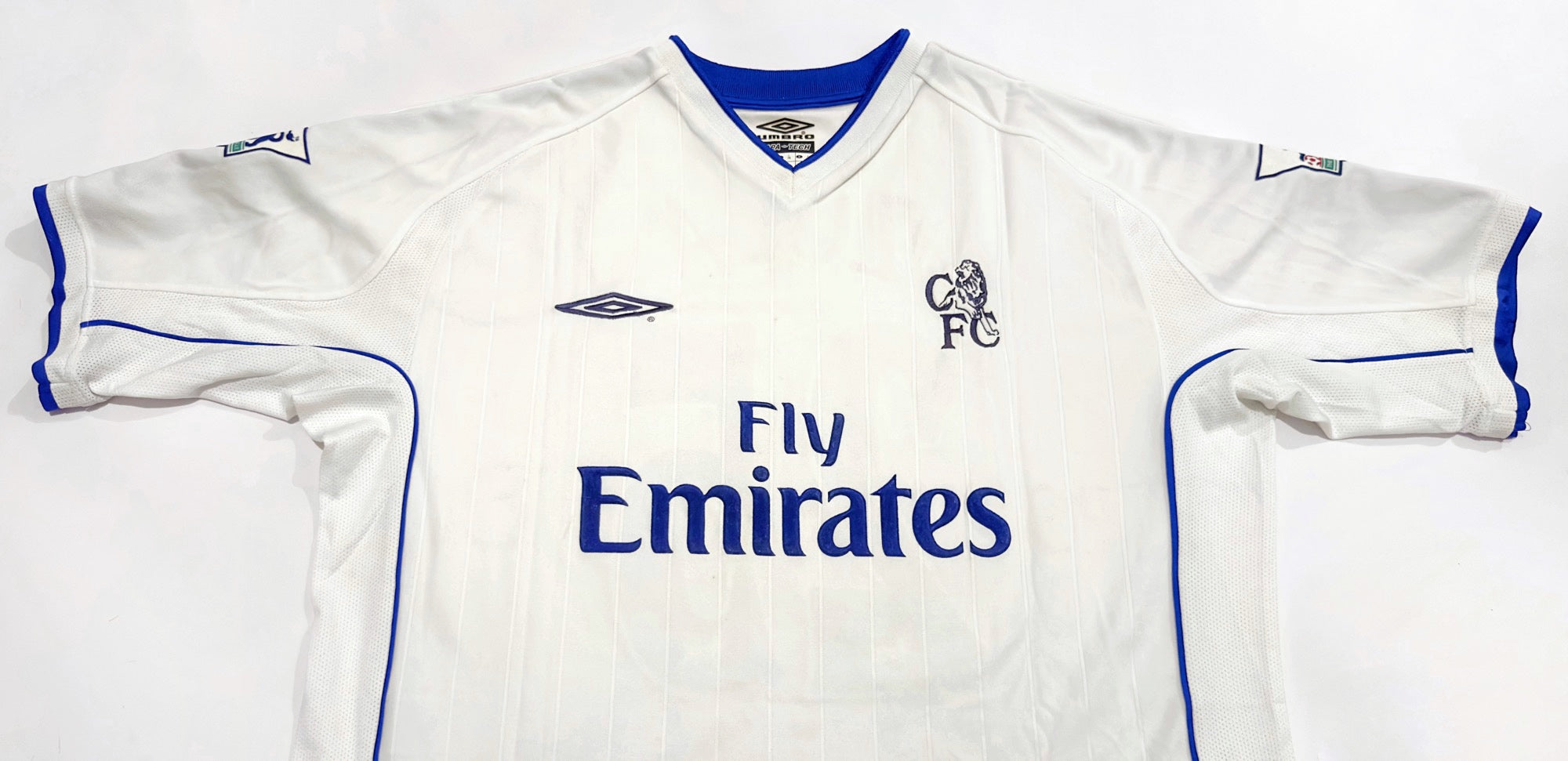 2001/03 Chelsea #25 ZOLA Away Jersey (L)