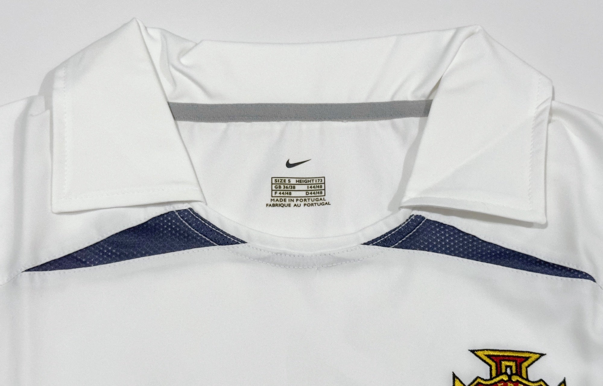 2002/03 Portugal Away Jersey (S)