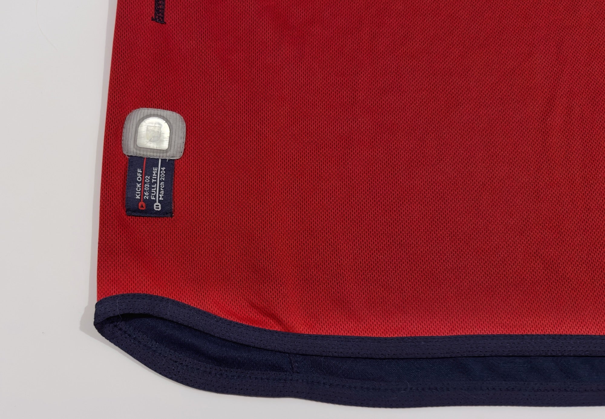 2002/04 England Away Jersey (M)