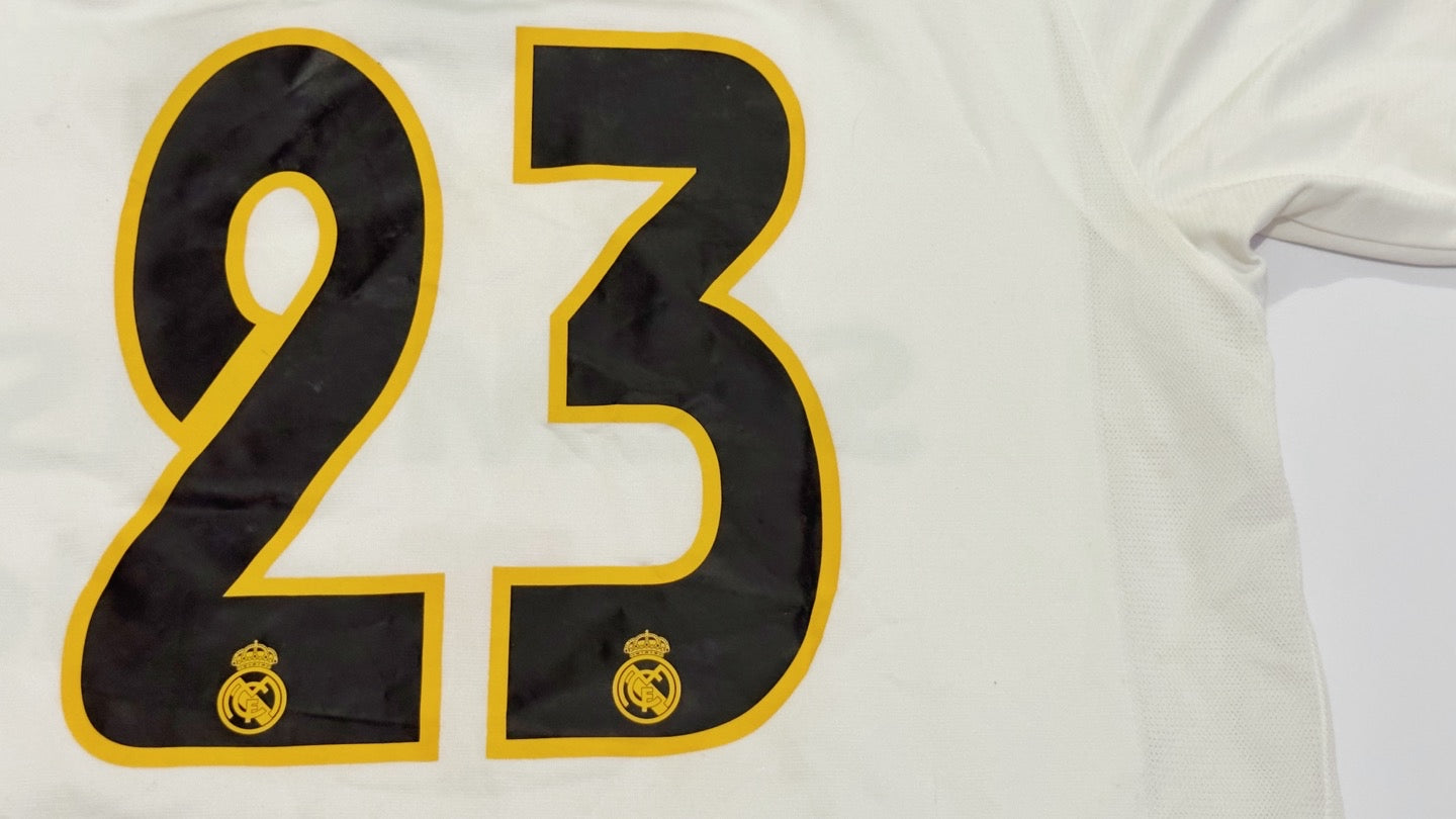 2003/04 Real Madrid #23 BECKHAM Home Jersey (M) – Double Kick