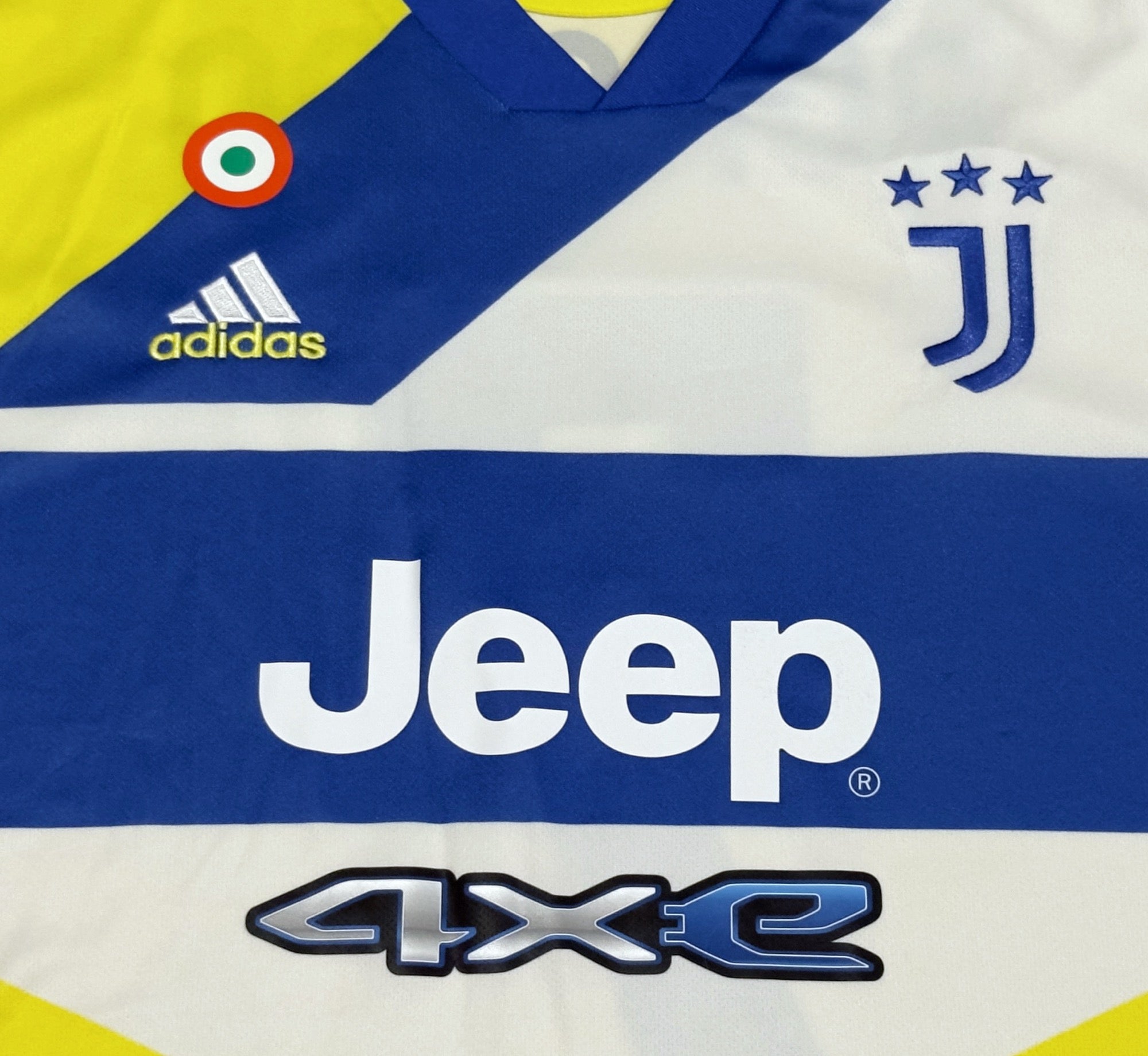 2021/22 Juventus #7 RONALDO Third Jersey (XL)