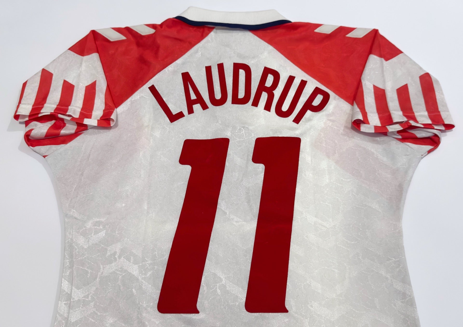 1992/94 Denmark #11 LAUDRUP Away Jersey (M) – Double Kick Football