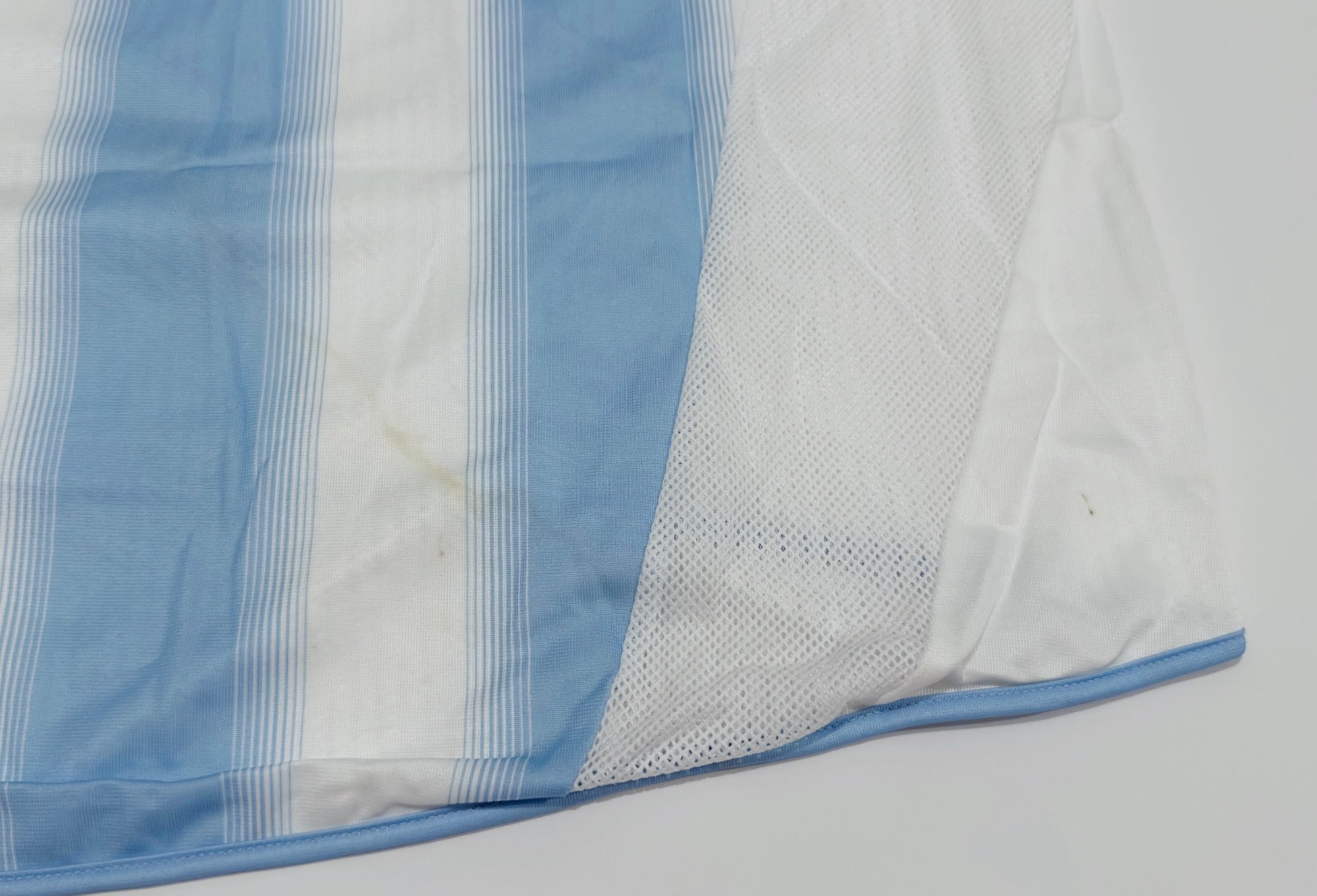 2004/05 Argentina Home Jersey (L)