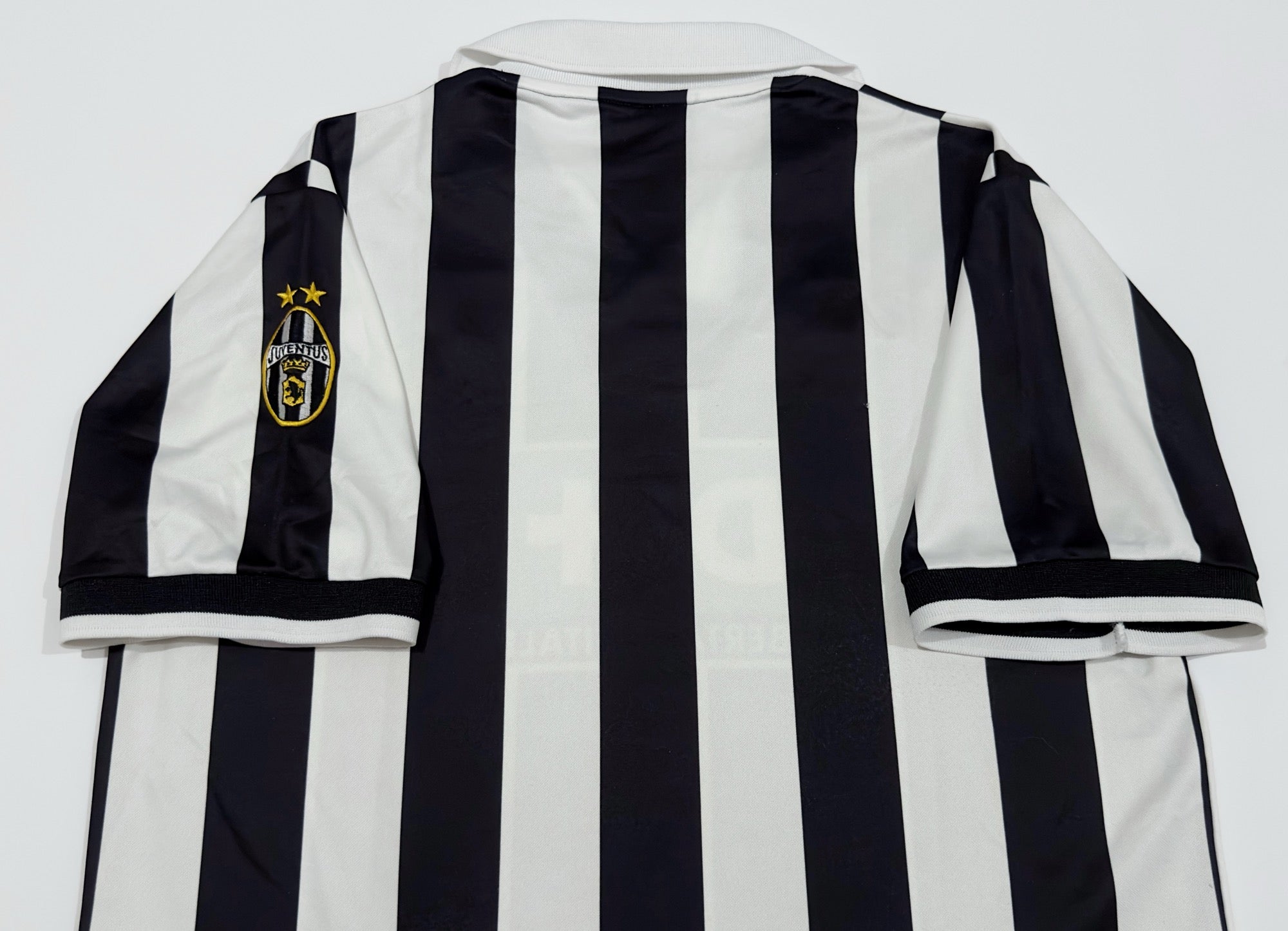 1998/99 Juventus Home Jersey (M)