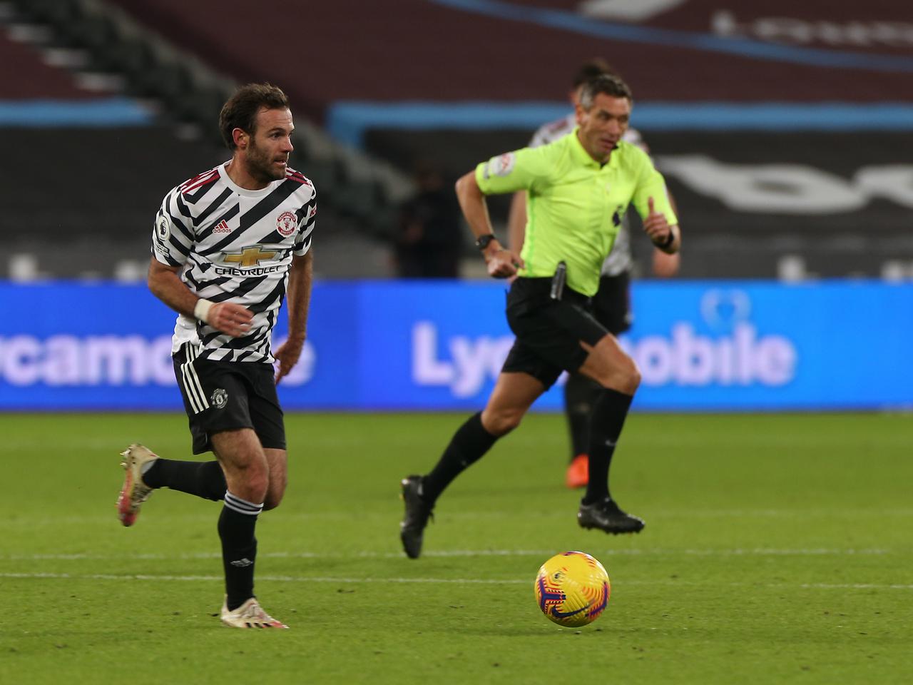 2020/21 Man Utd #8 MATA Third Jersey (L)