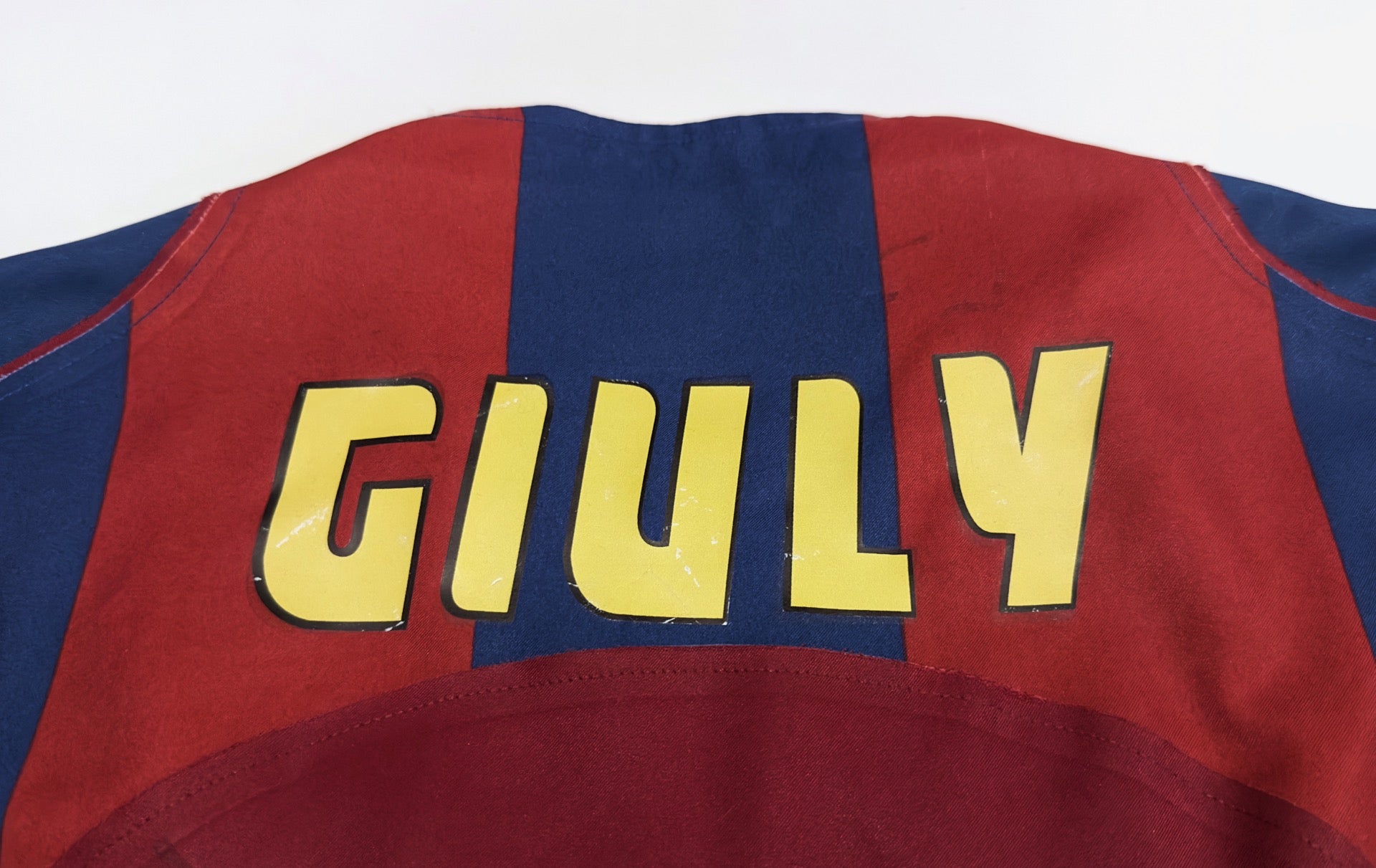 2004/05 Barcelona #8 GIULY Home Jersey (M) L/S