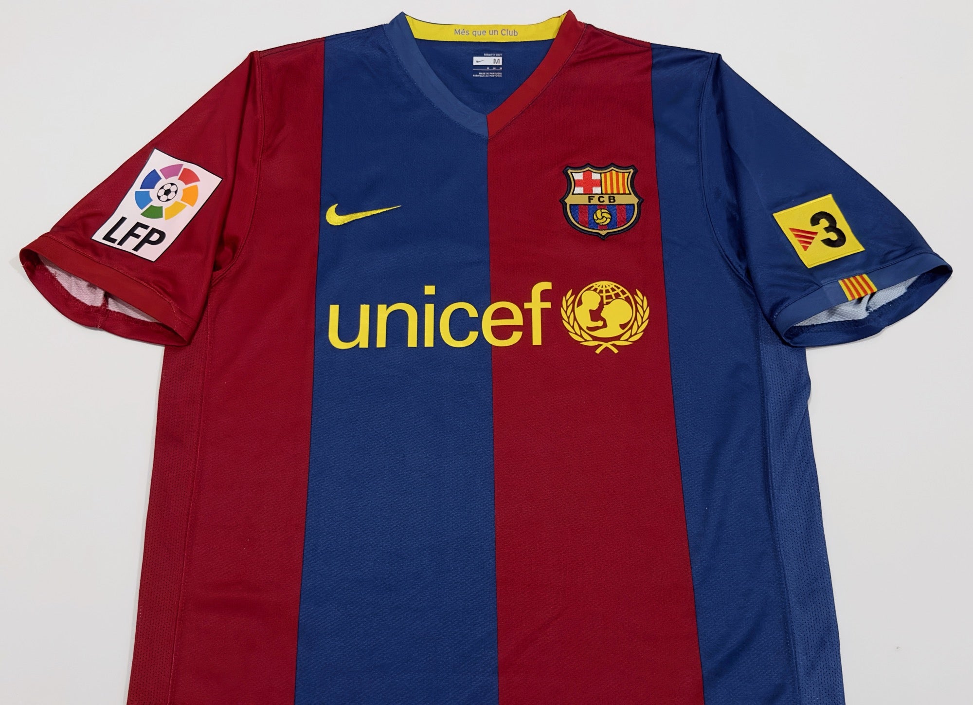 2006/07 Barcelona #19 MESSI Home Jersey (M)