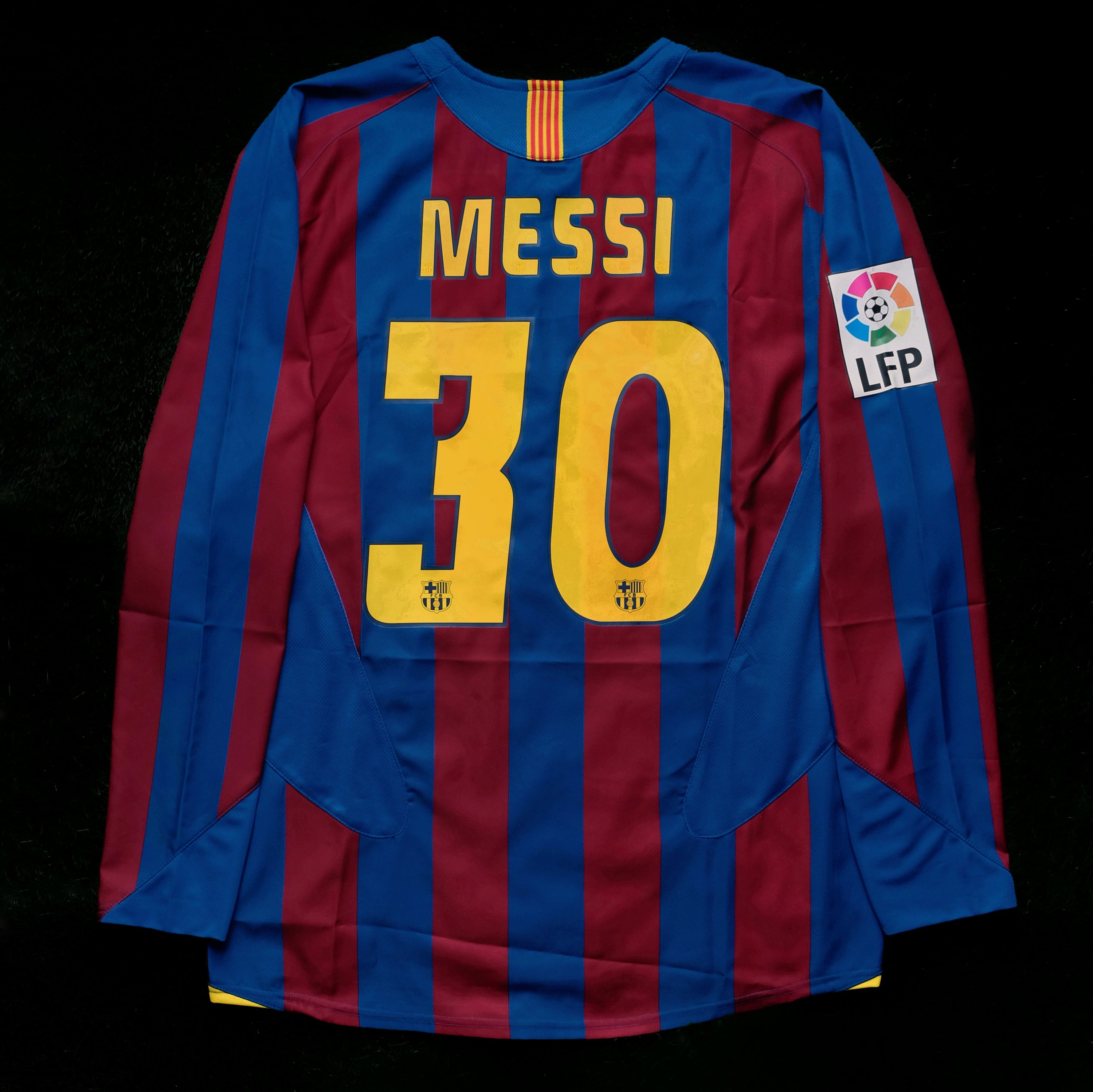 2005/06 Barcelona #30 MESSI Home Jersey (M) L/S
