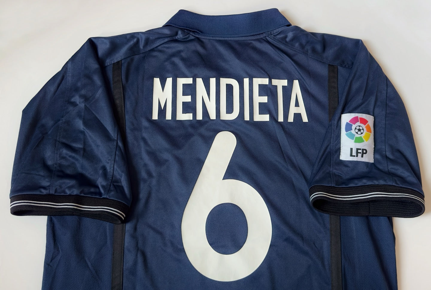 2000/01 Valencia #6 MENDIETA Away Jersey (L)