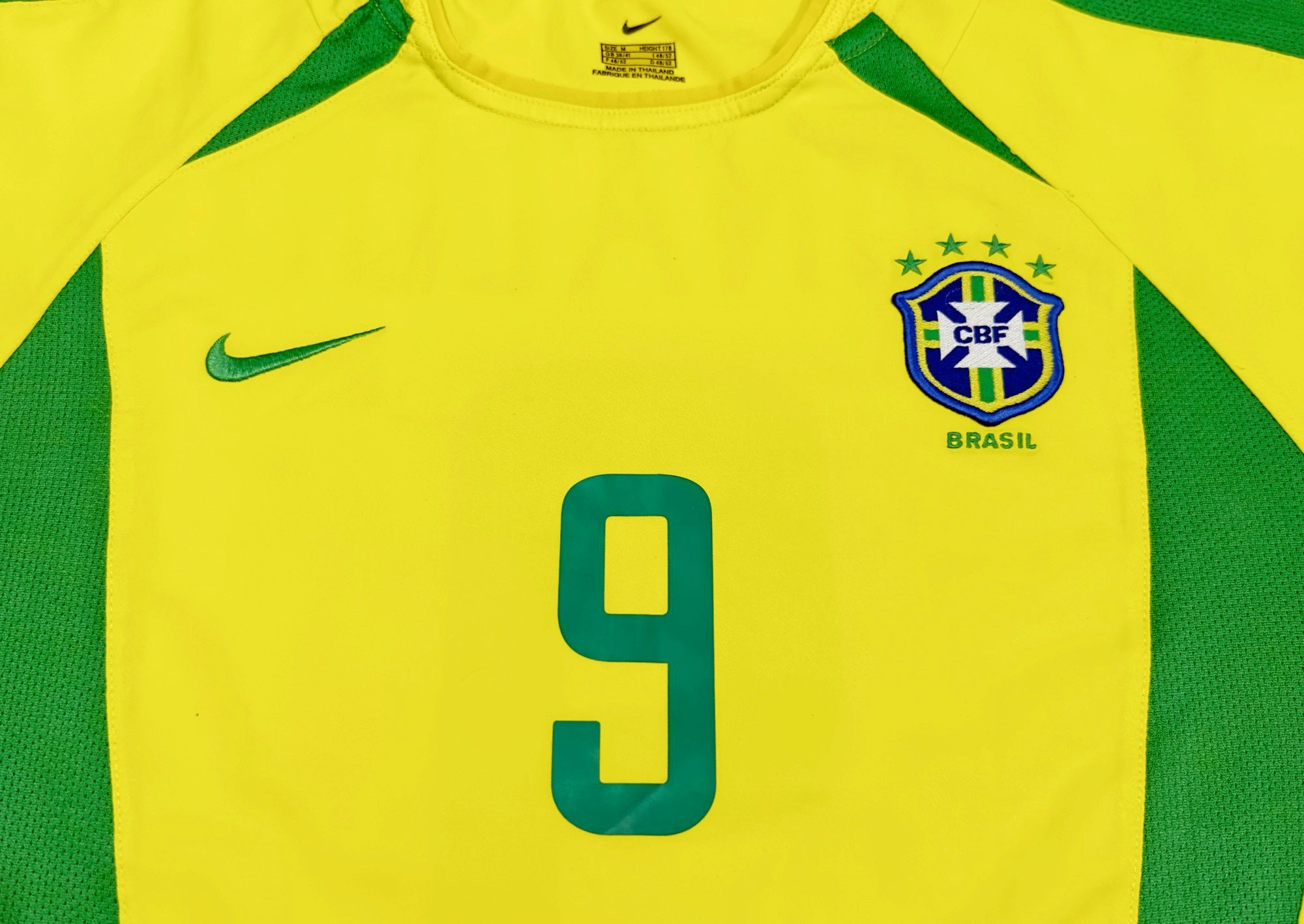 2002 Brazil #9 RONALDO Home Jersey (M)