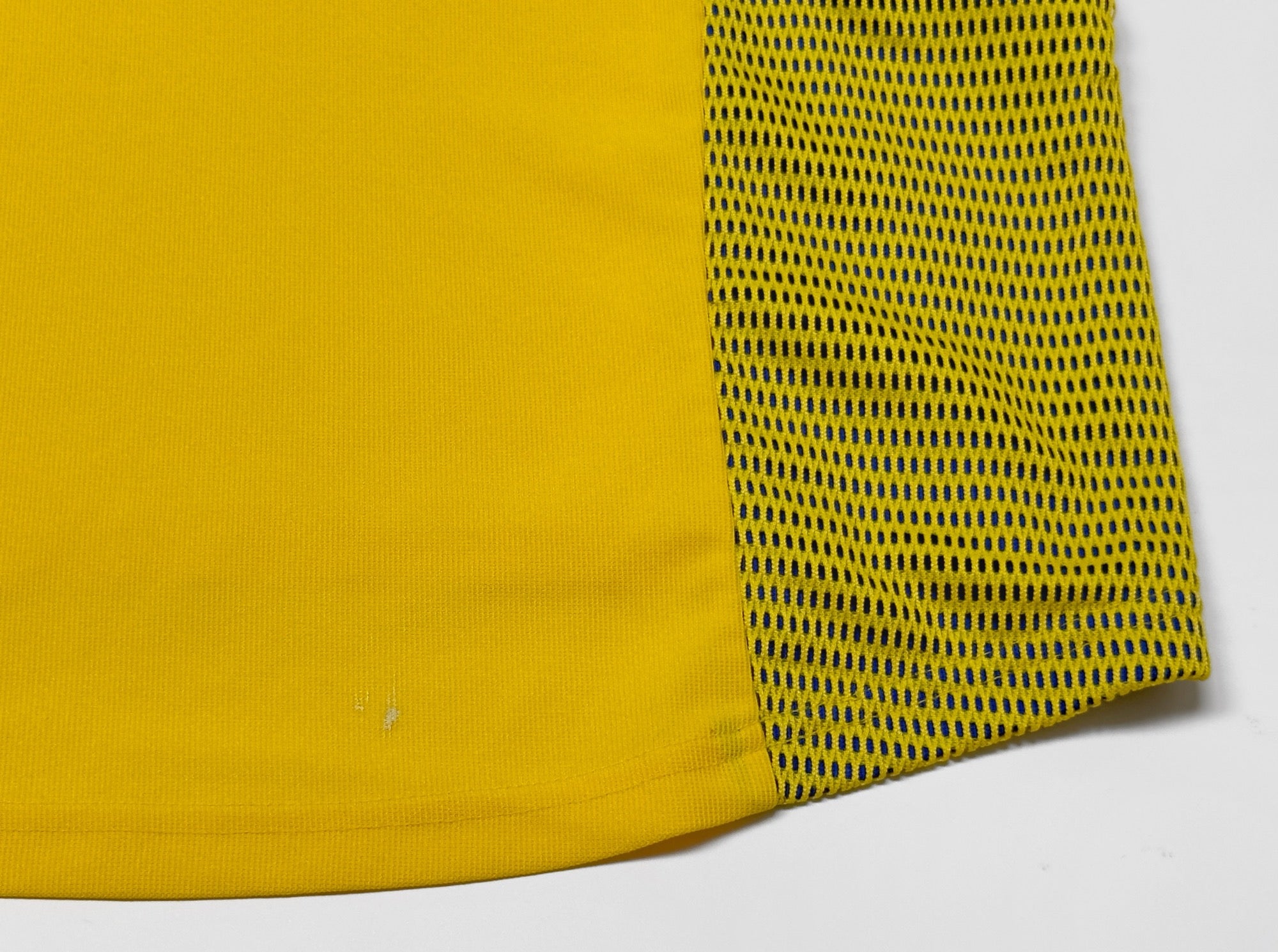 2002/03 Sweden Home Jersey (S)