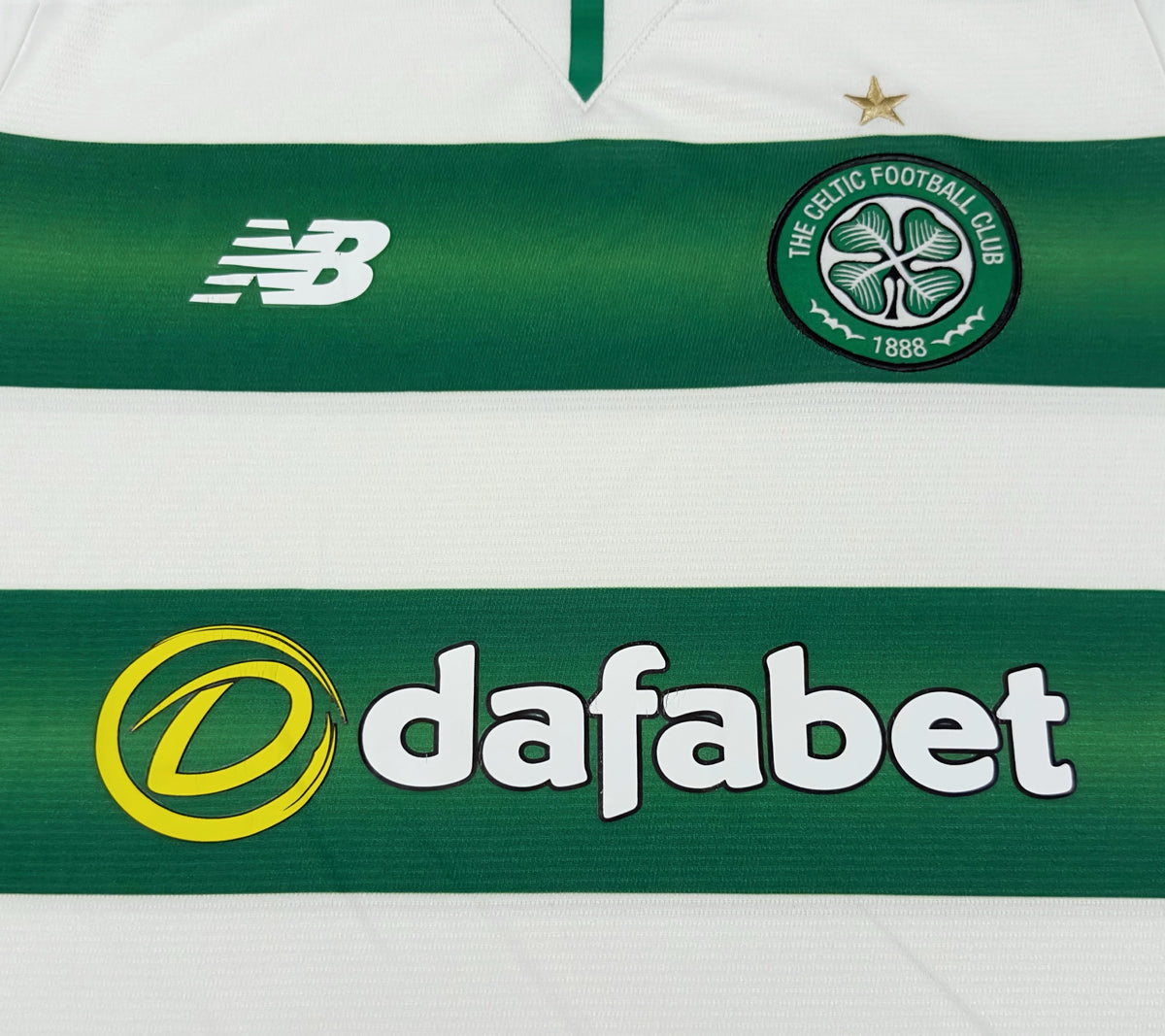 2016/17 Celtic Home Jersey (M)