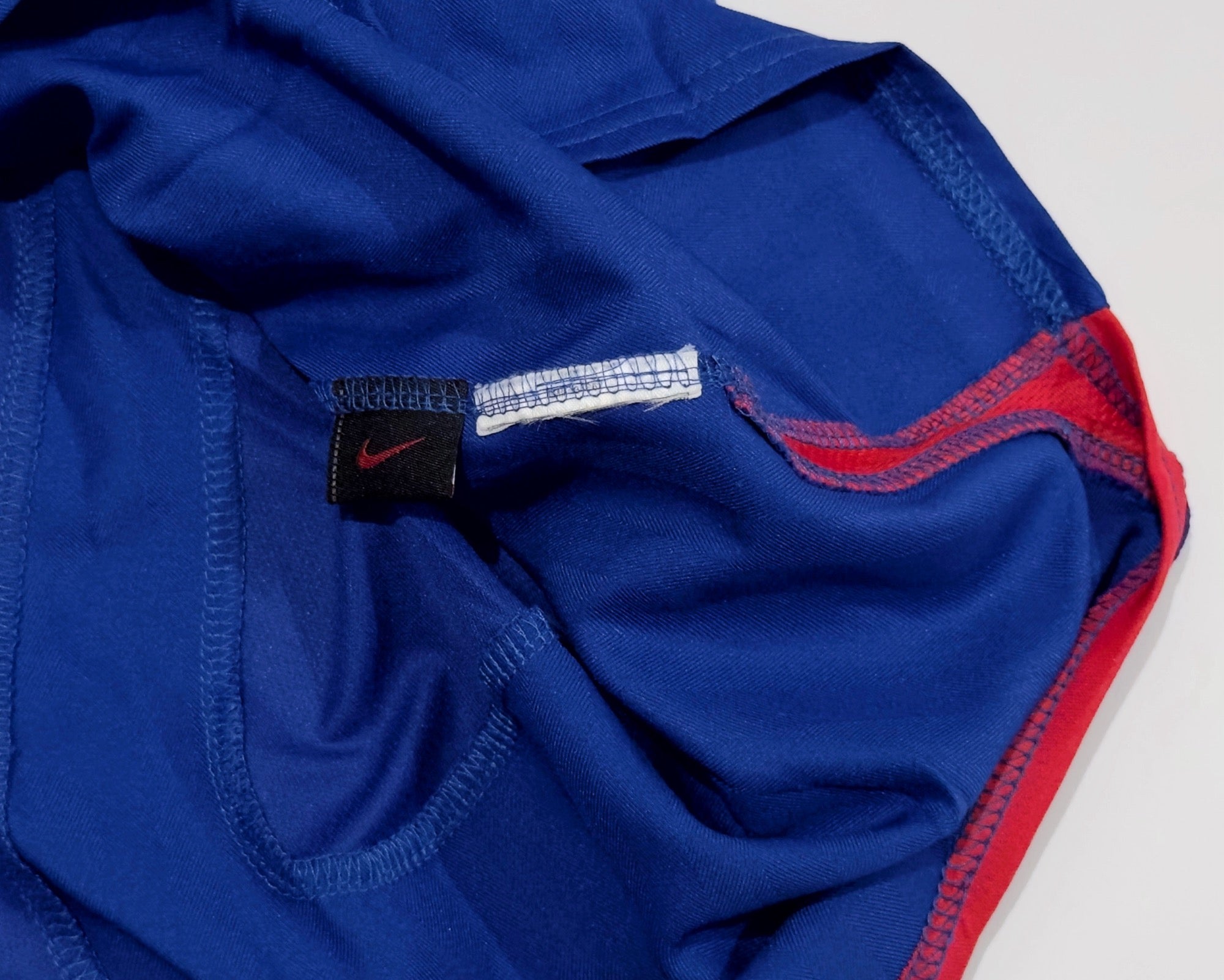 2005/06 Man Utd #10 V.NISTELROOY Away Jersey (2XL) L/S